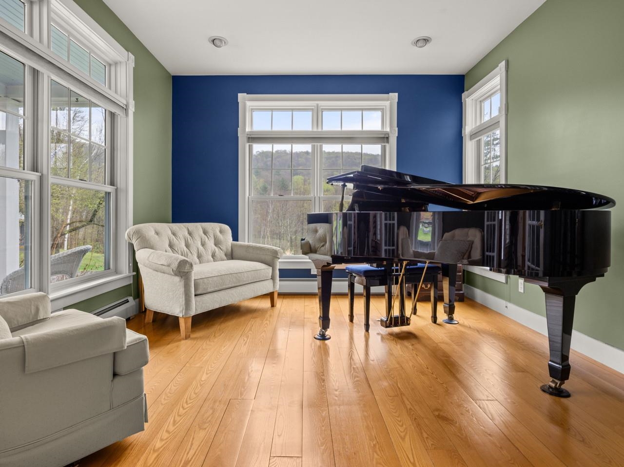10 Hedgehog Hill Property Photo 7