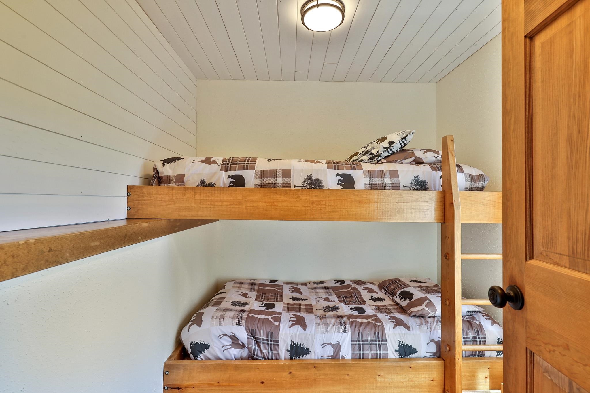 181 Harrier Way Property Photo 47