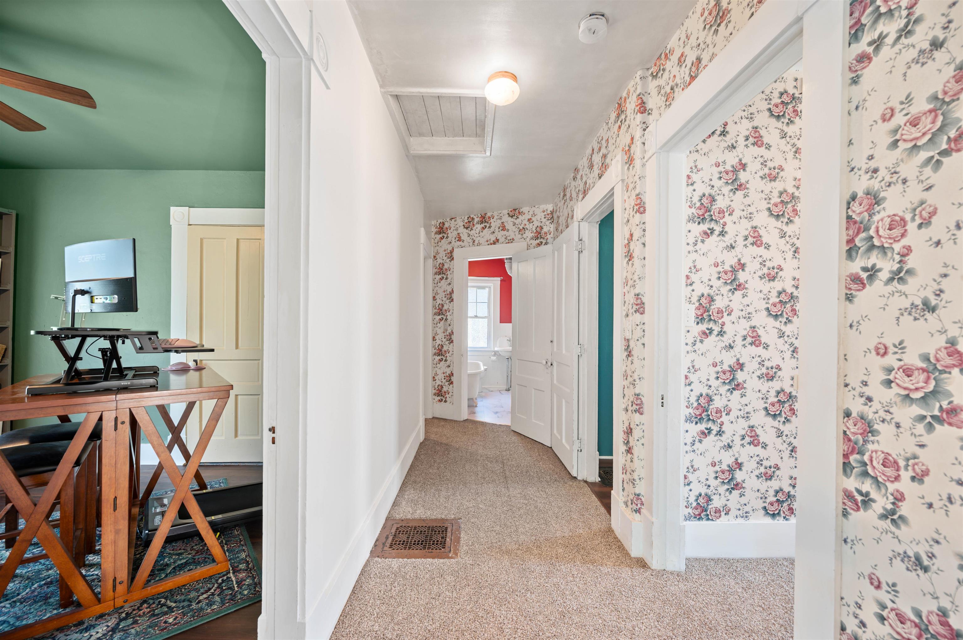 5 King Street Property Photo 28