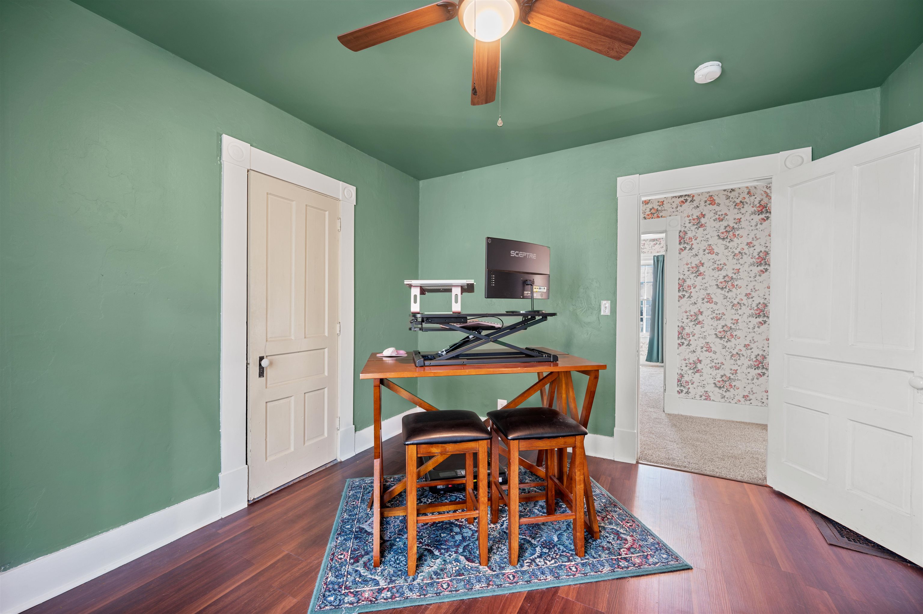 5 King Street Property Photo 31