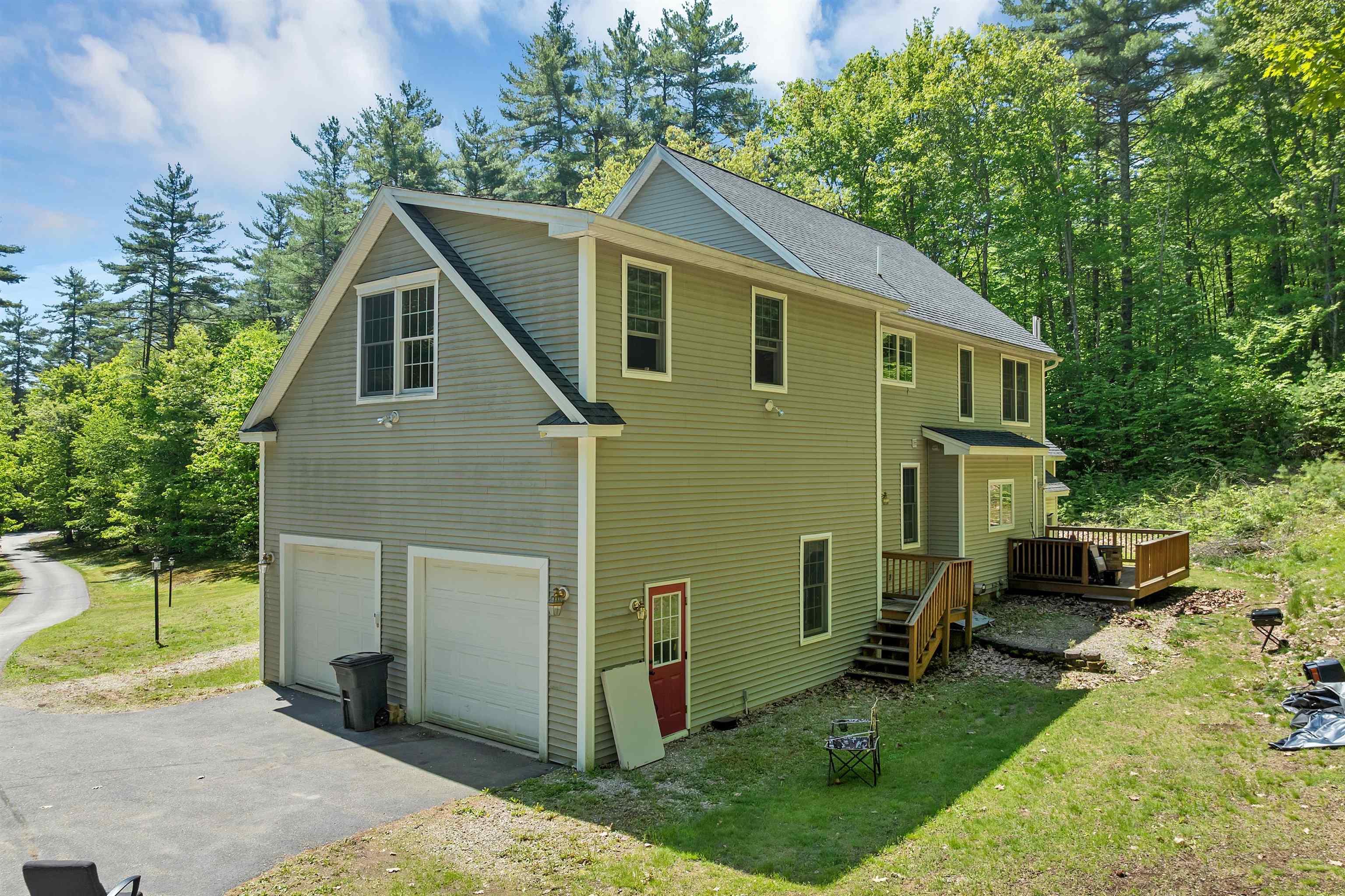 8 Stone Farm Road Property Photo 6