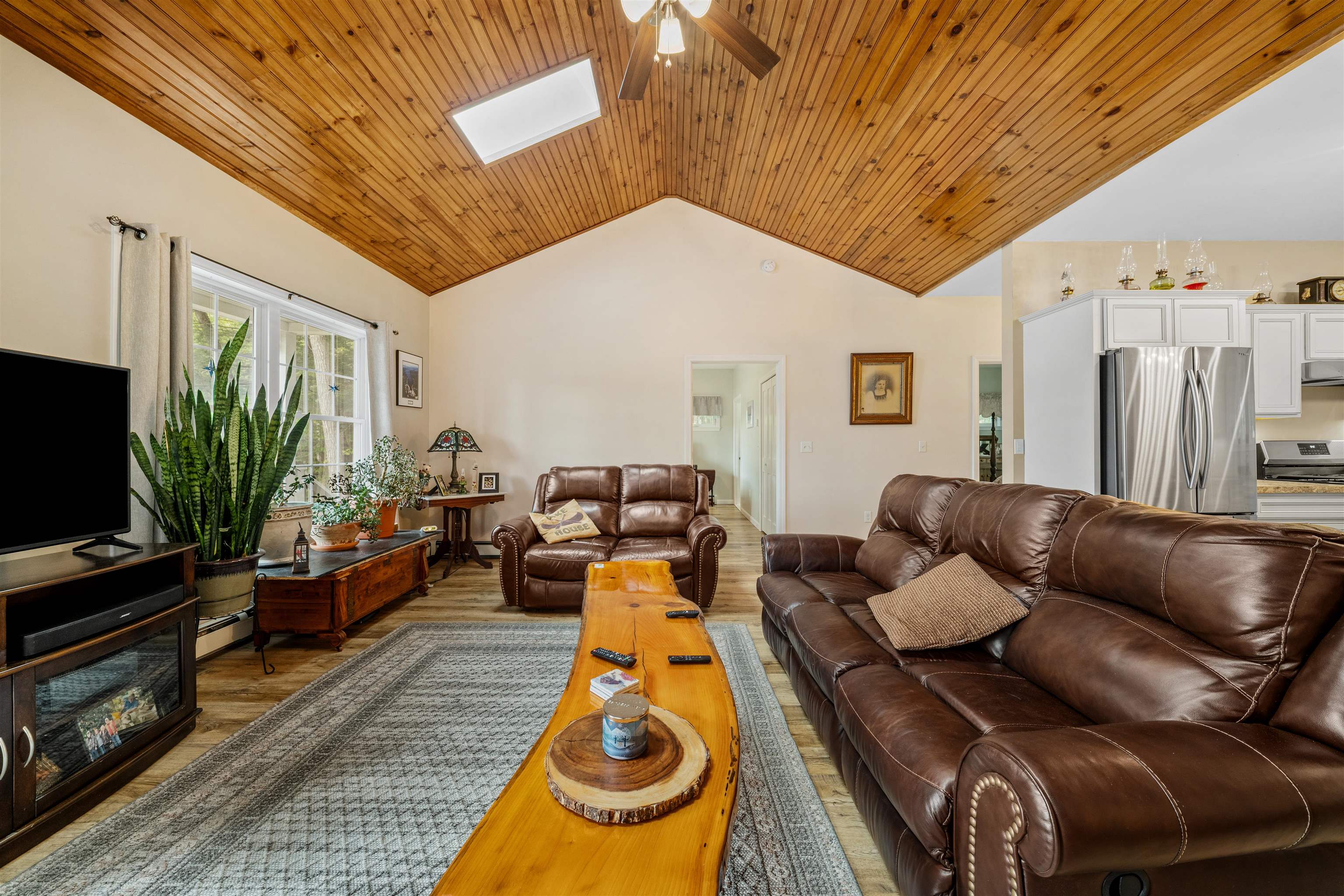 117 Mount Major Highway Property Photo 11