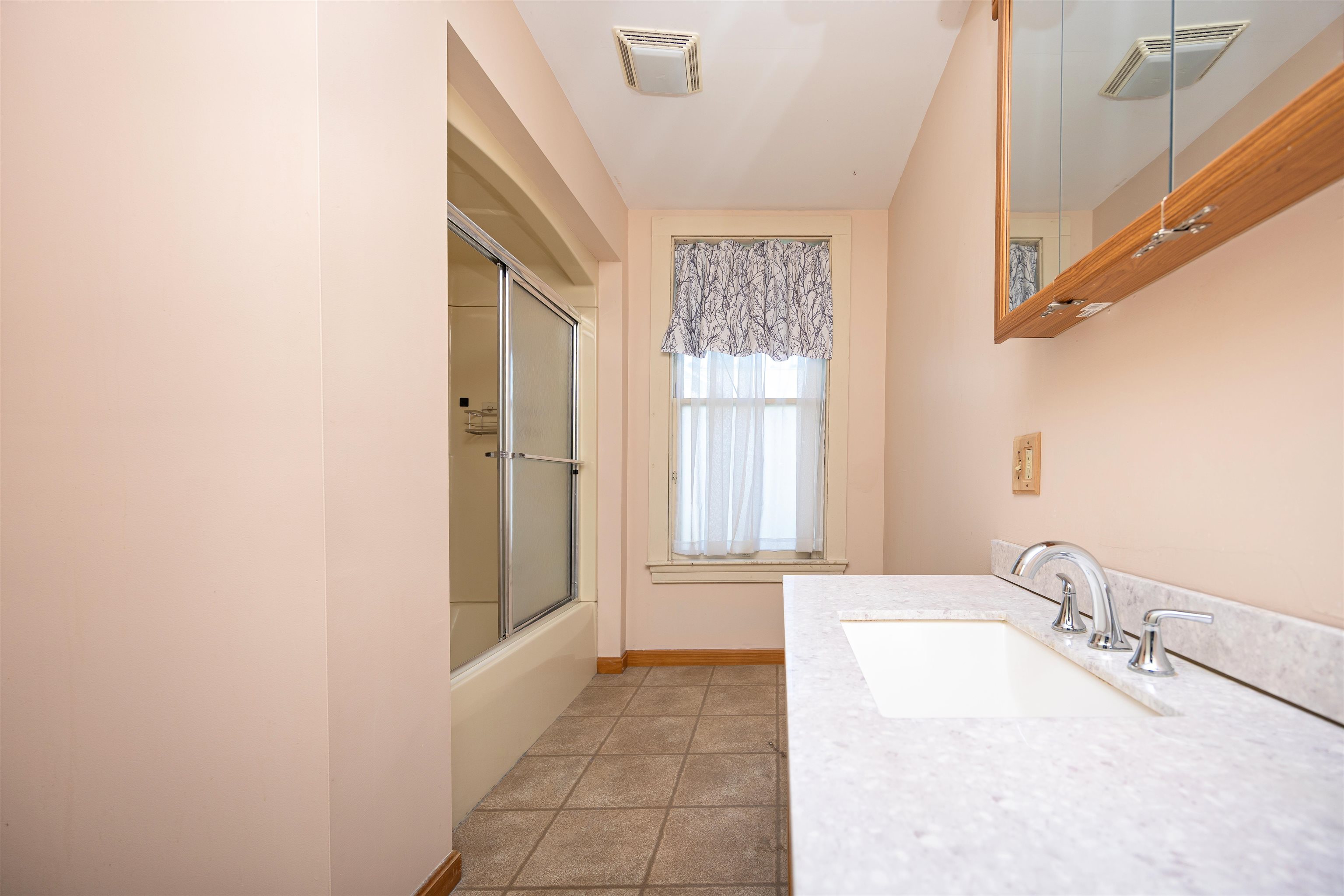114 Church Street Property Photo 31