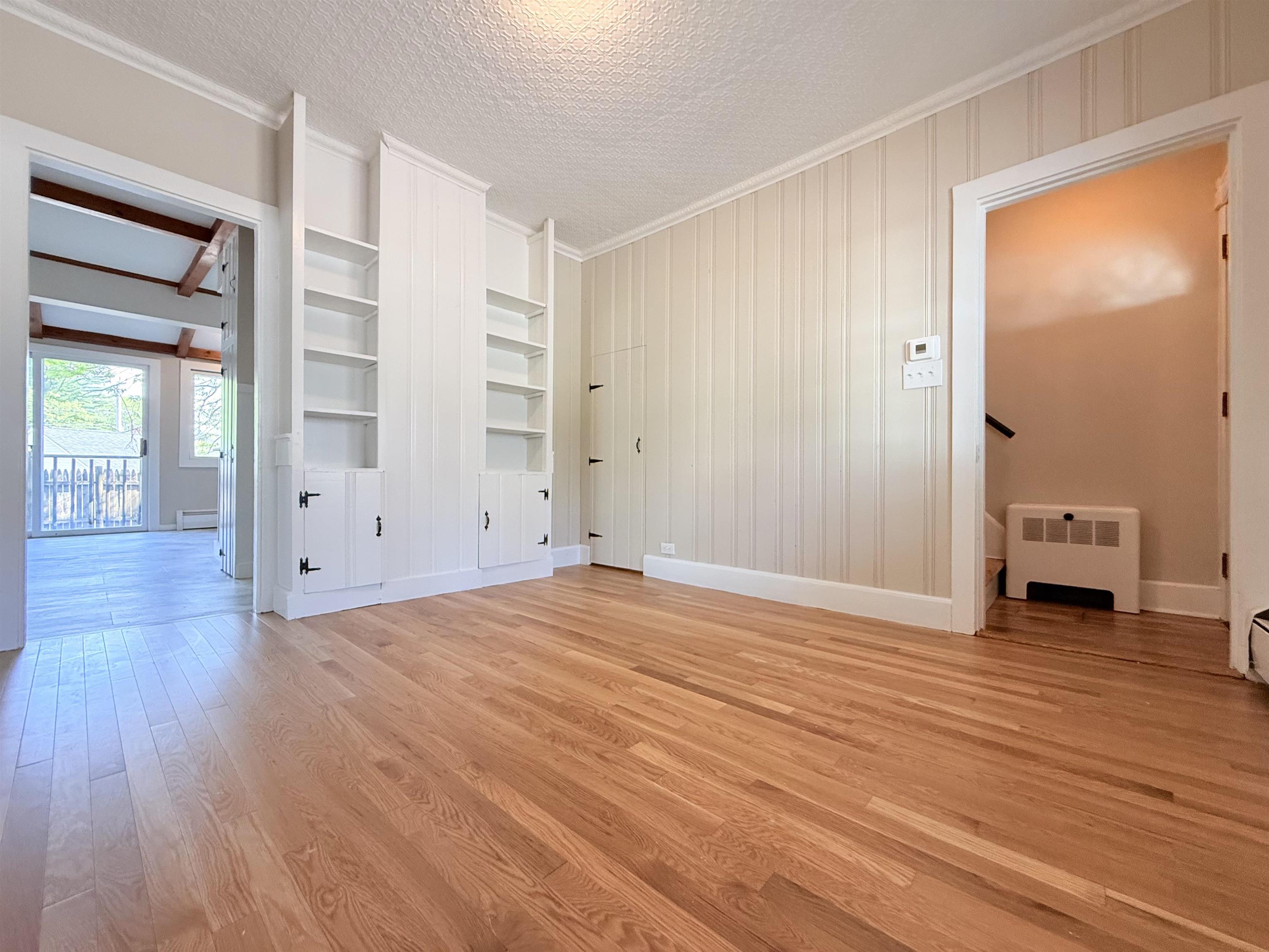 426 Milford Street Property Photo 8