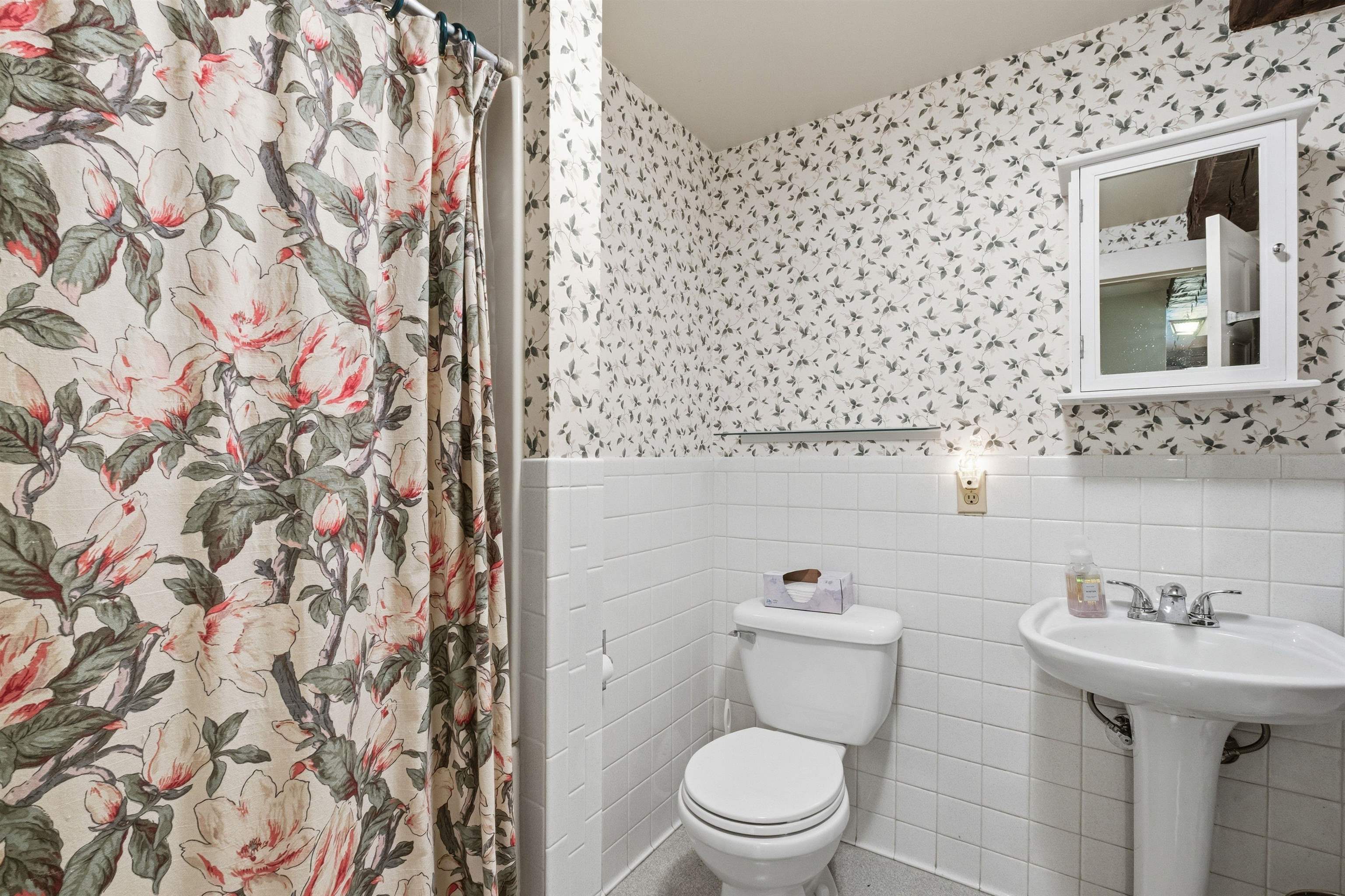 976 New Hampton Road Property Photo 35