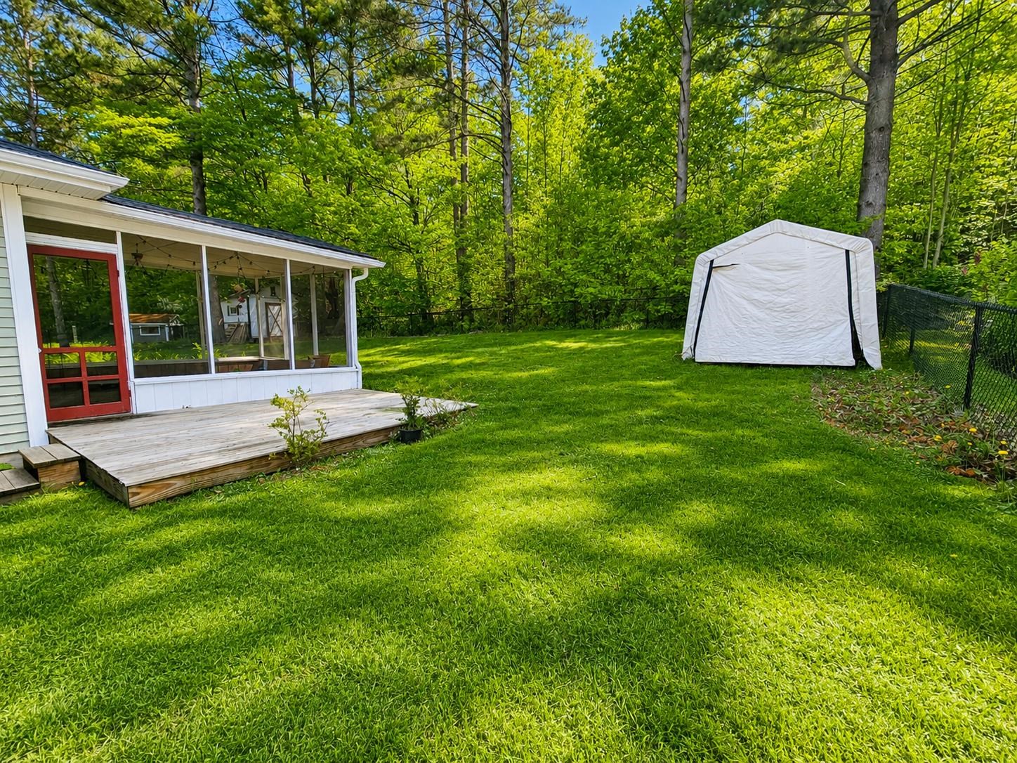 69 Edgewood Drive Property Photo 4