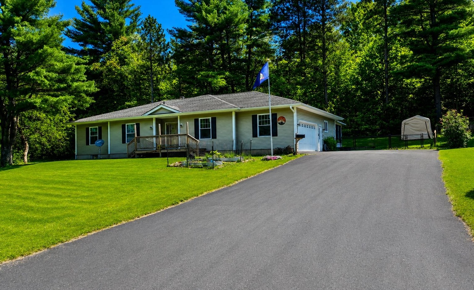 69 Edgewood Drive Property Photo 42