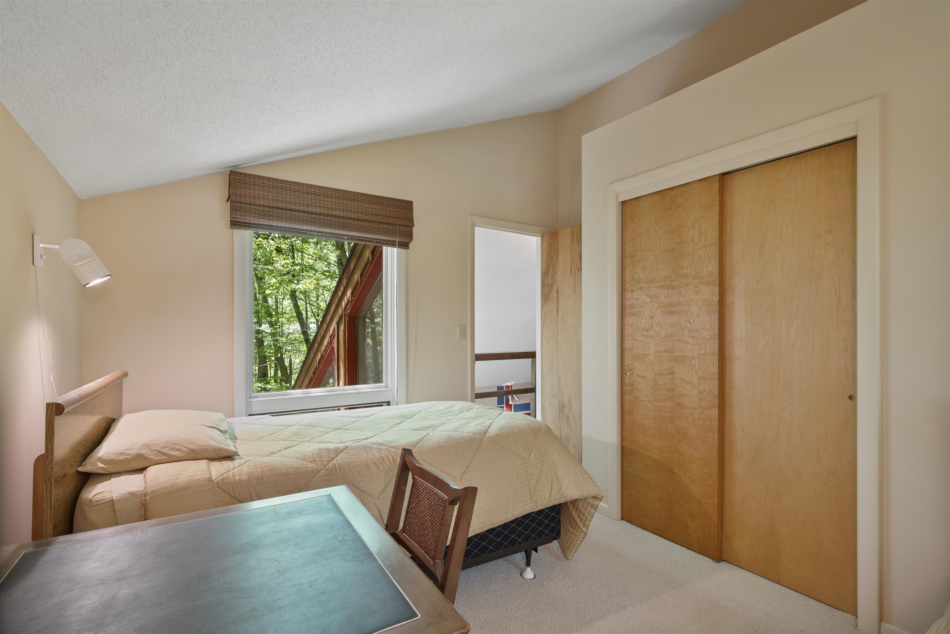 64 East Lane Property Photo 28