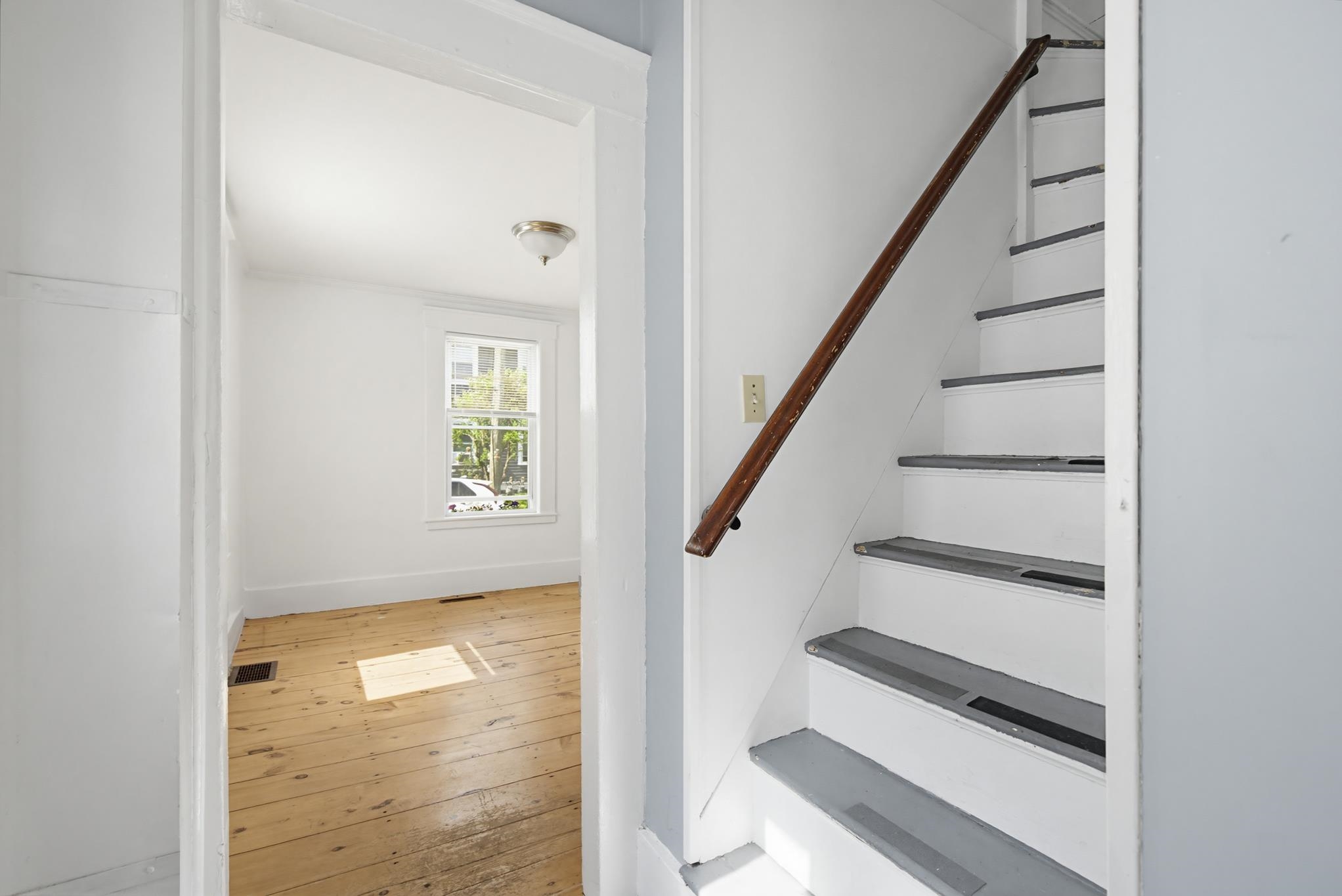 30 South Pine Street Property Photo 14