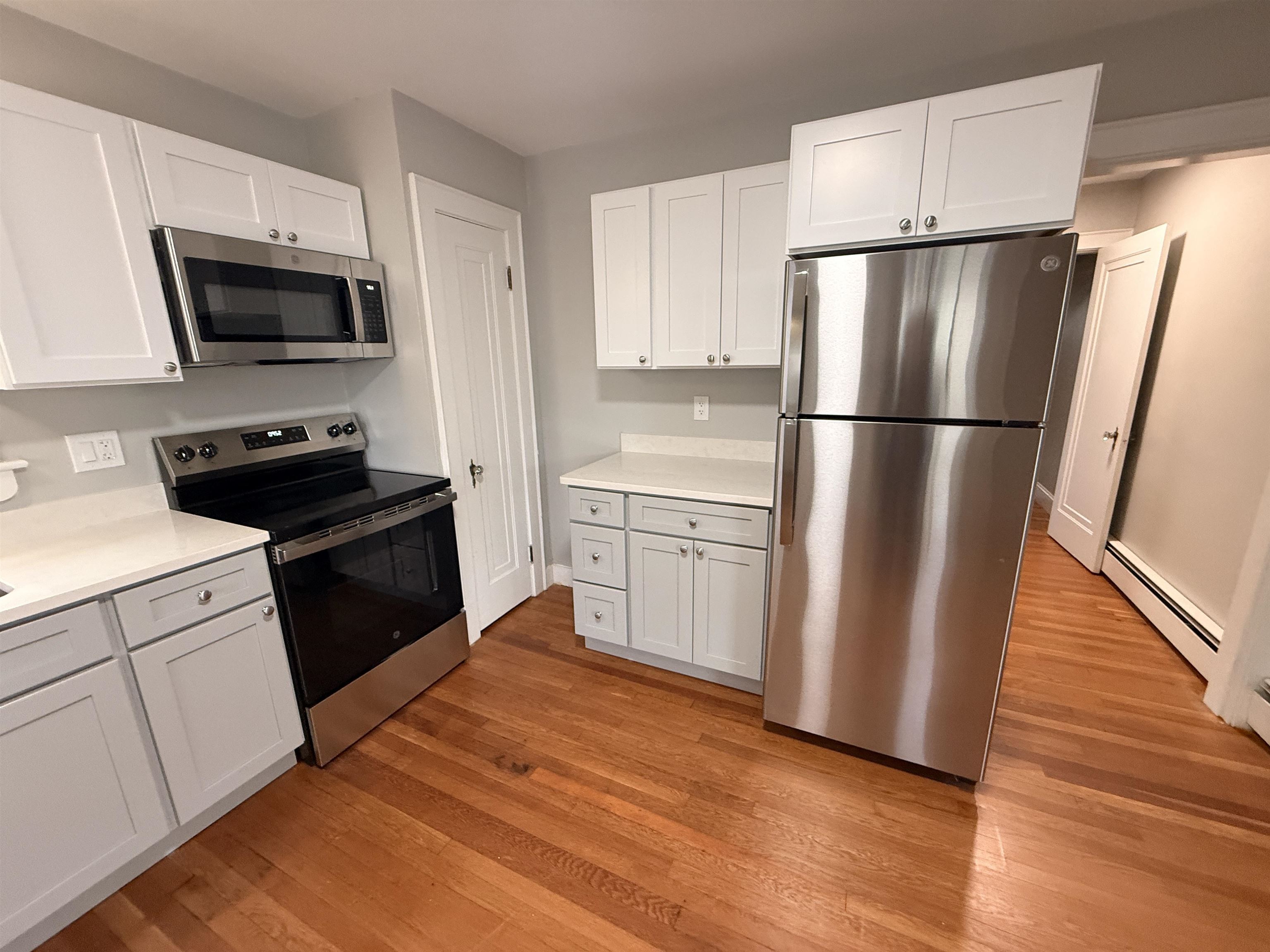 406 E High Street Property Photo 10
