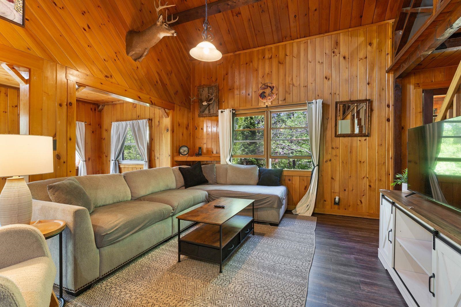 288 Woodward Road Property Photo 4
