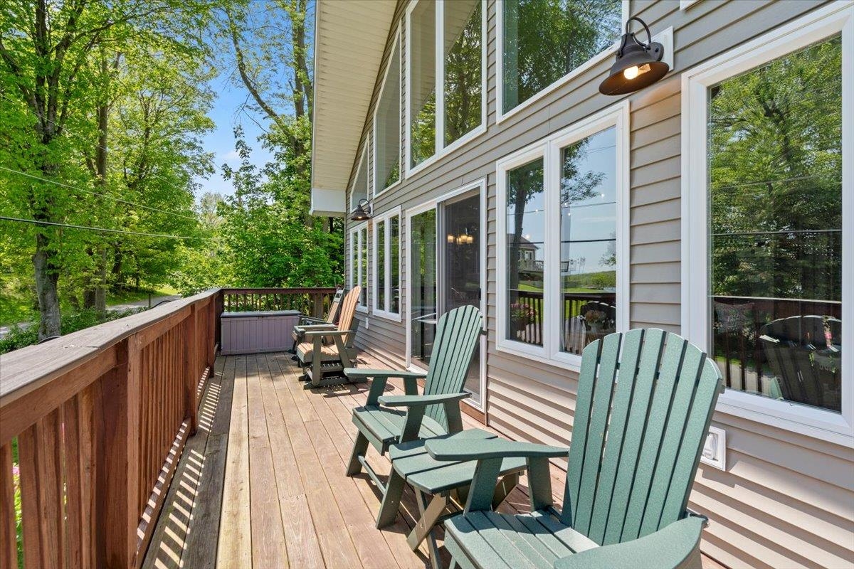 440 Mills Point Road Property Photo 1