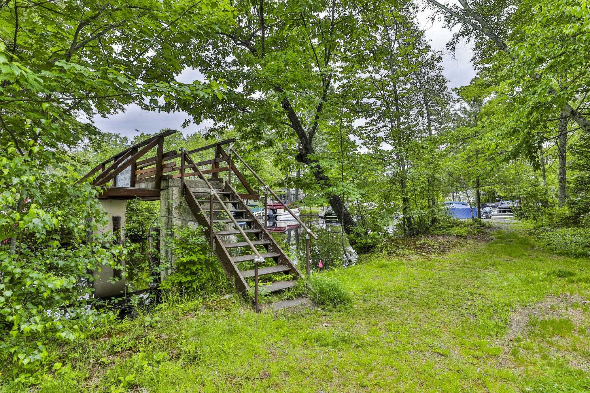 100-102 Tucker Shore Road Property Photo 16