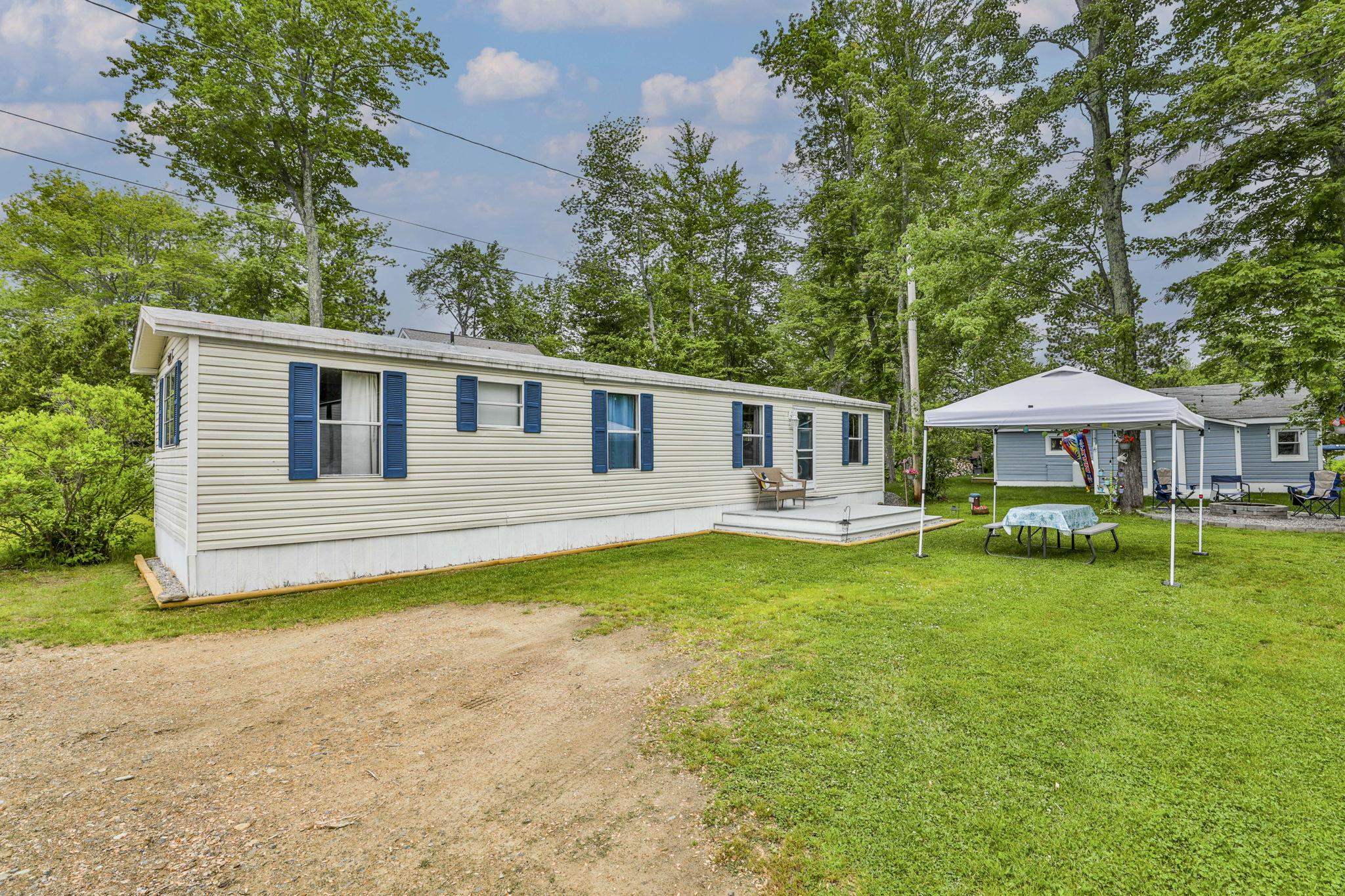 100-102 Tucker Shore Road Property Photo 35
