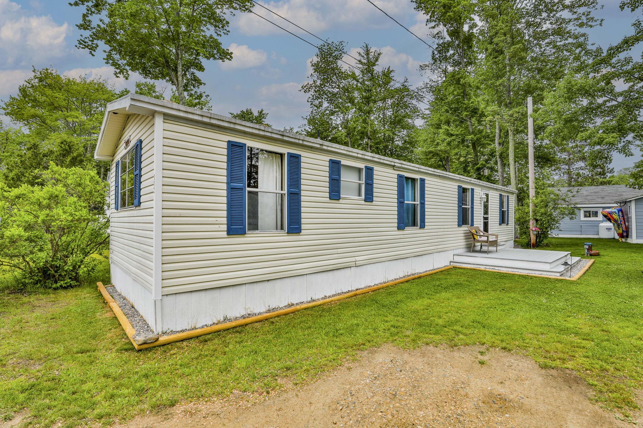100-102 Tucker Shore Road Property Photo 36