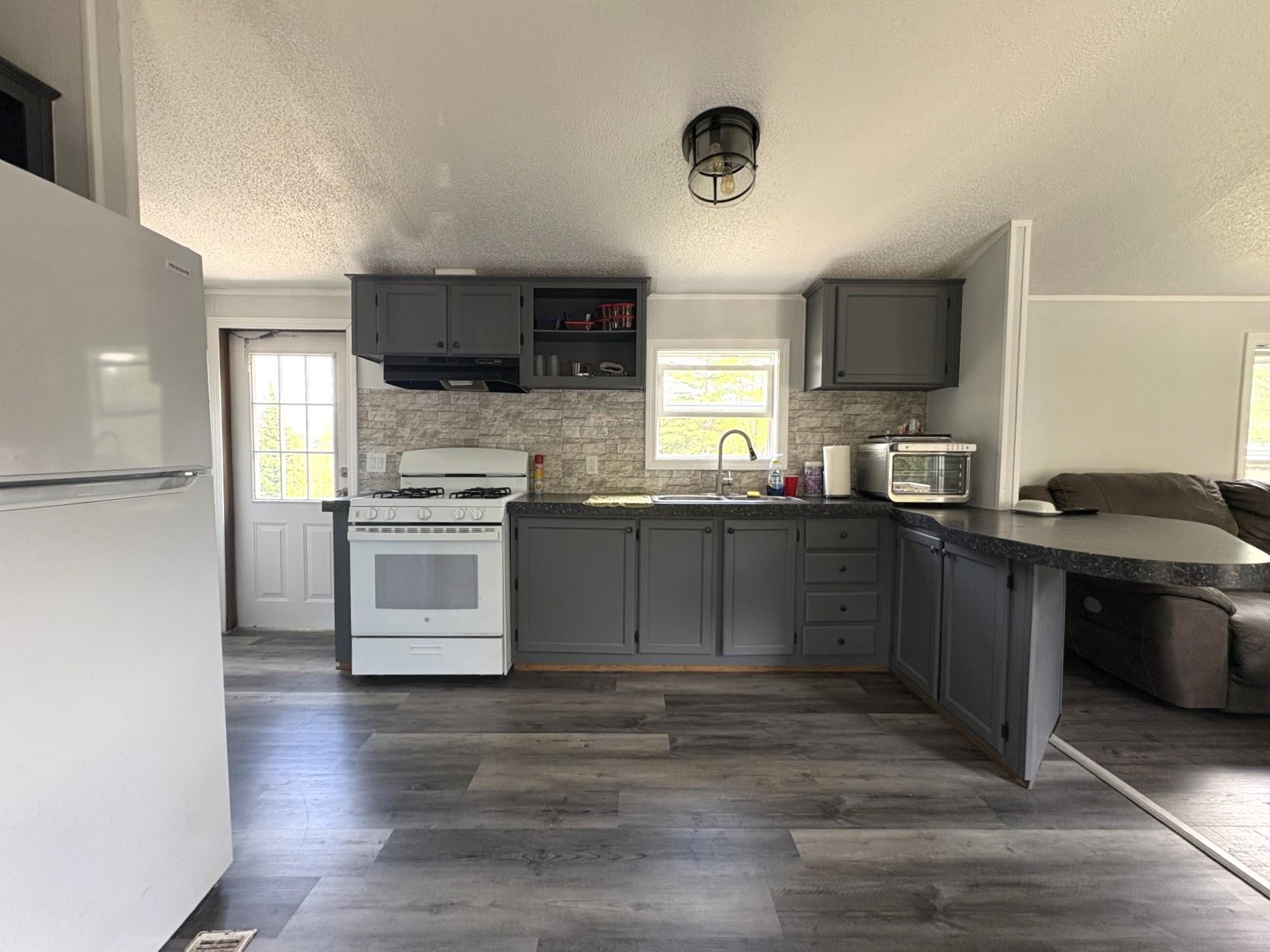 180 Mill Street Property Photo 1