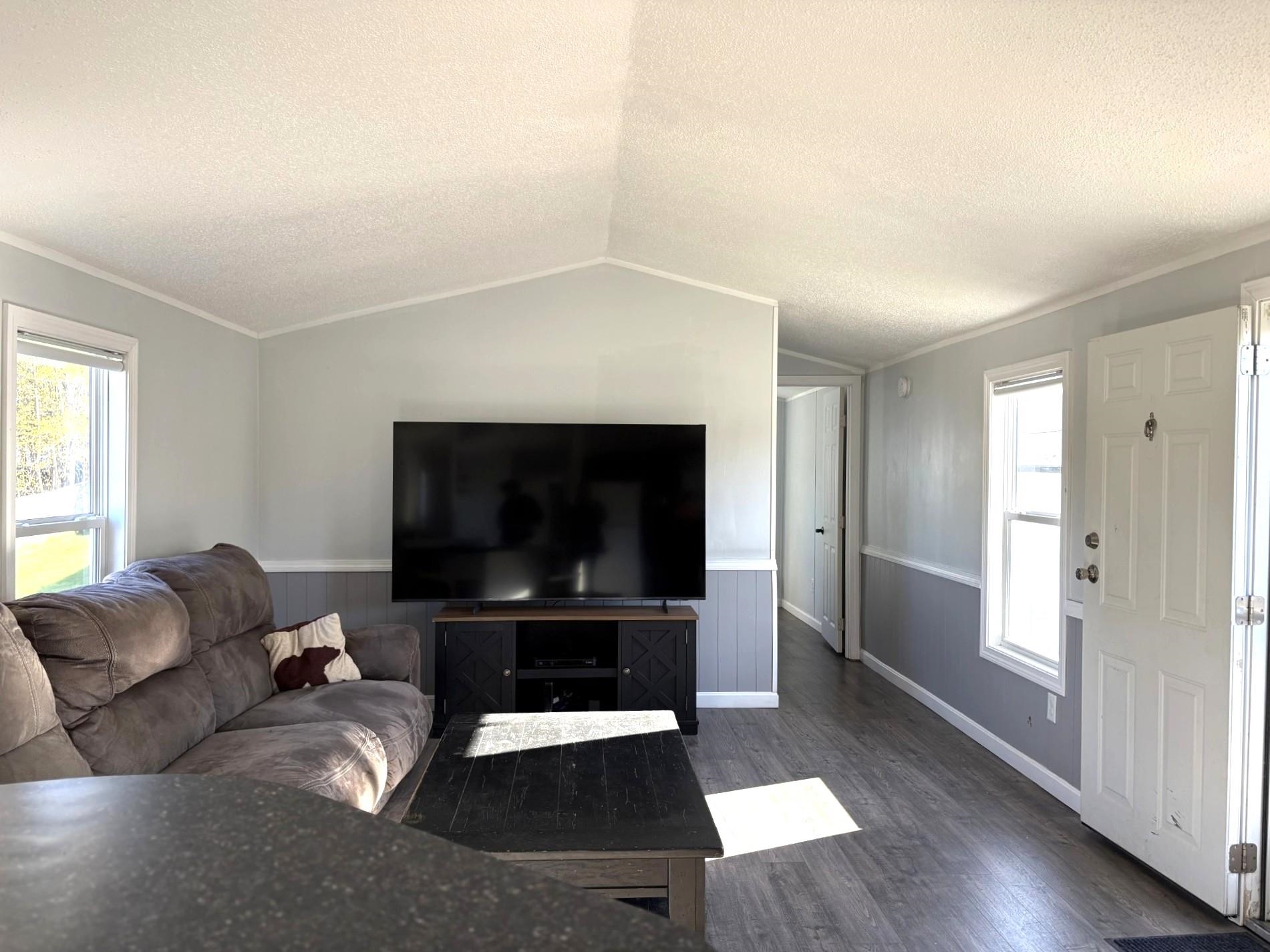180 Mill Street Property Photo 7