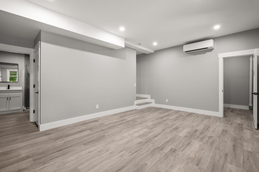 113 South Road Property Photo 28