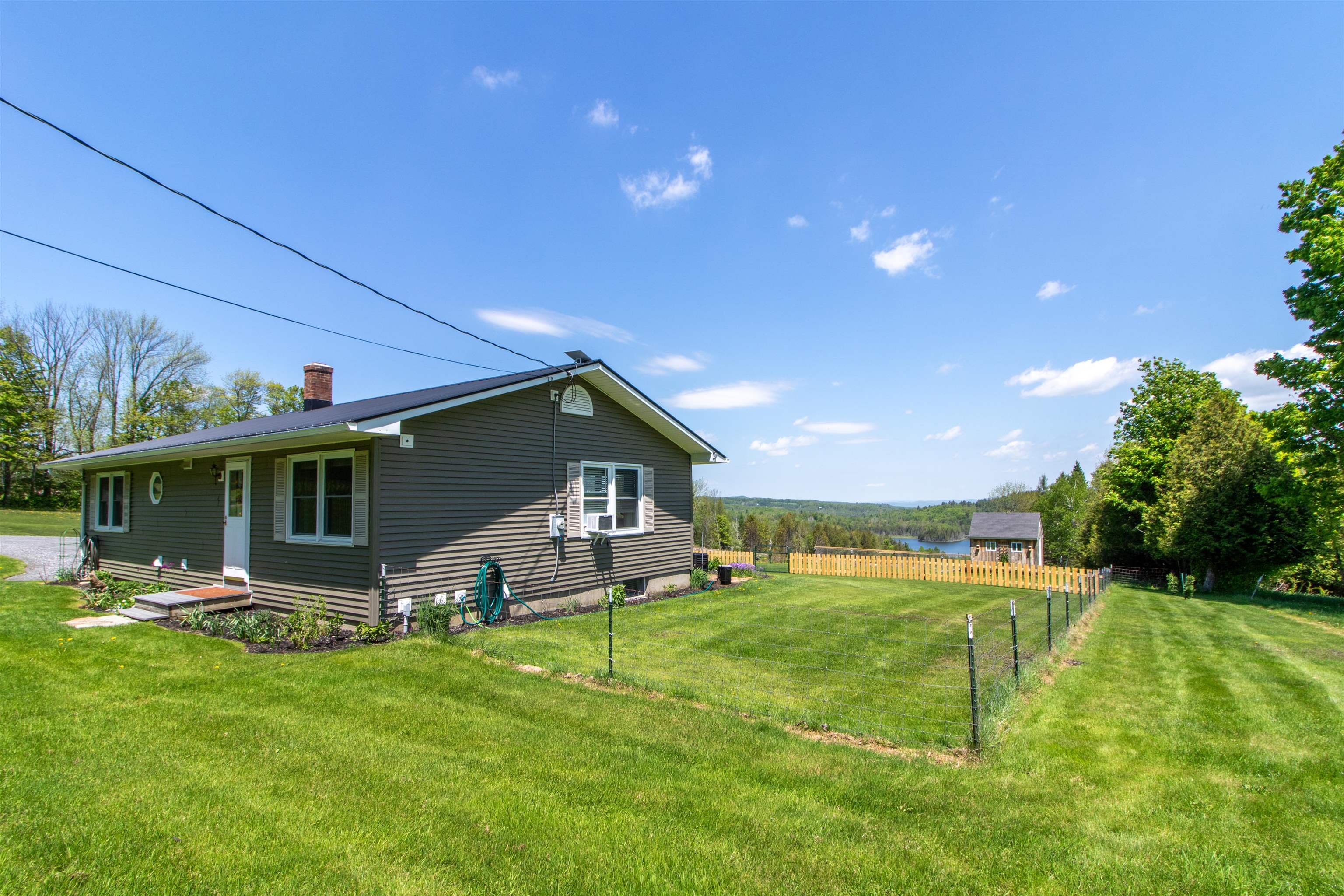 938 Stevens Road Property Photo 3