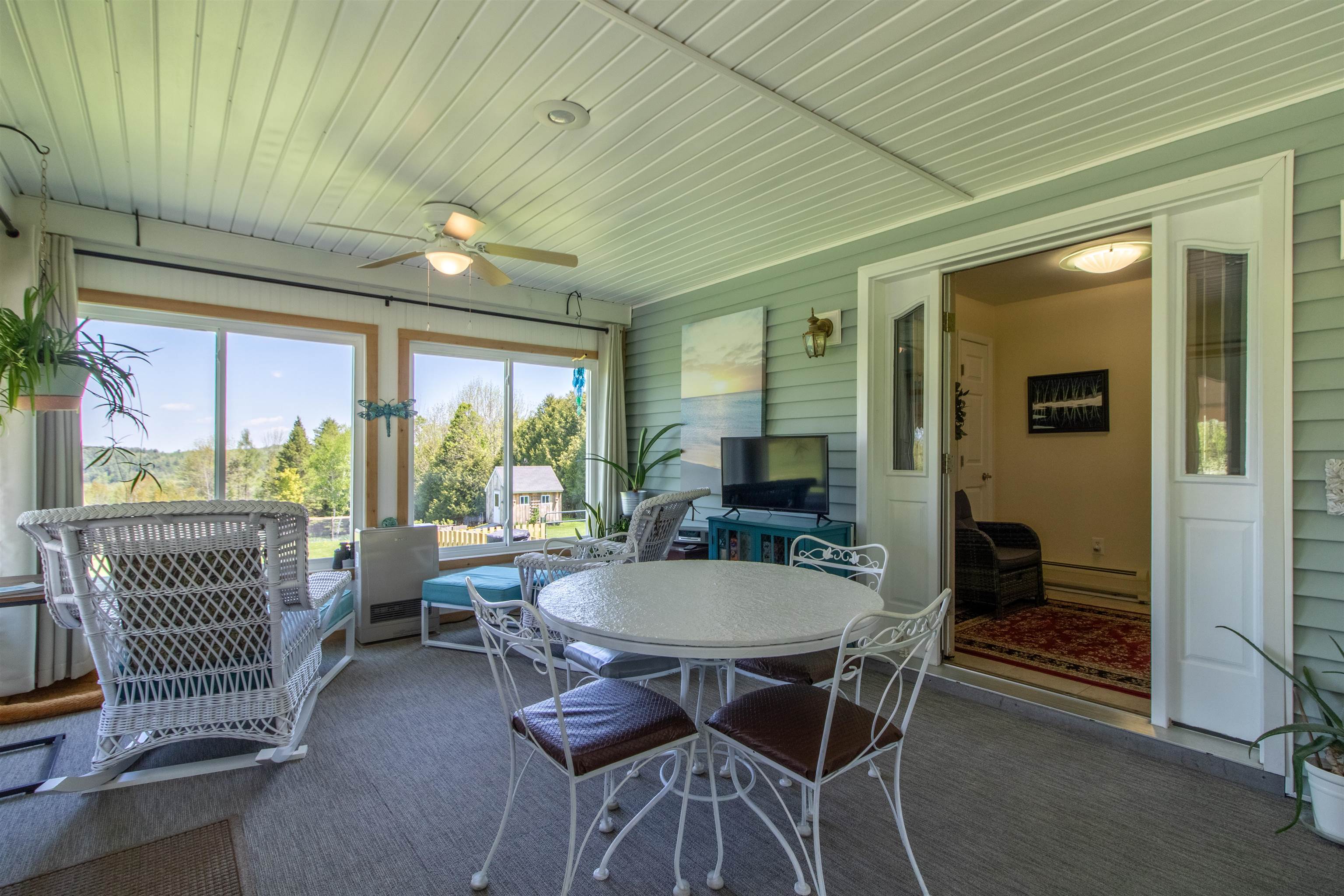 938 Stevens Road Property Photo 8