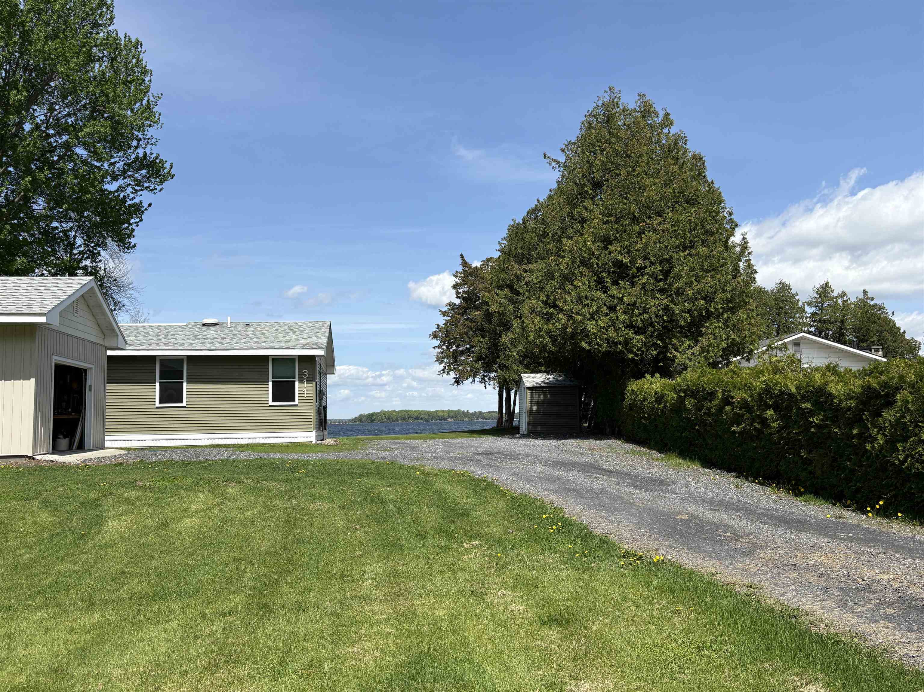 311 Green Point Road Property Photo 10