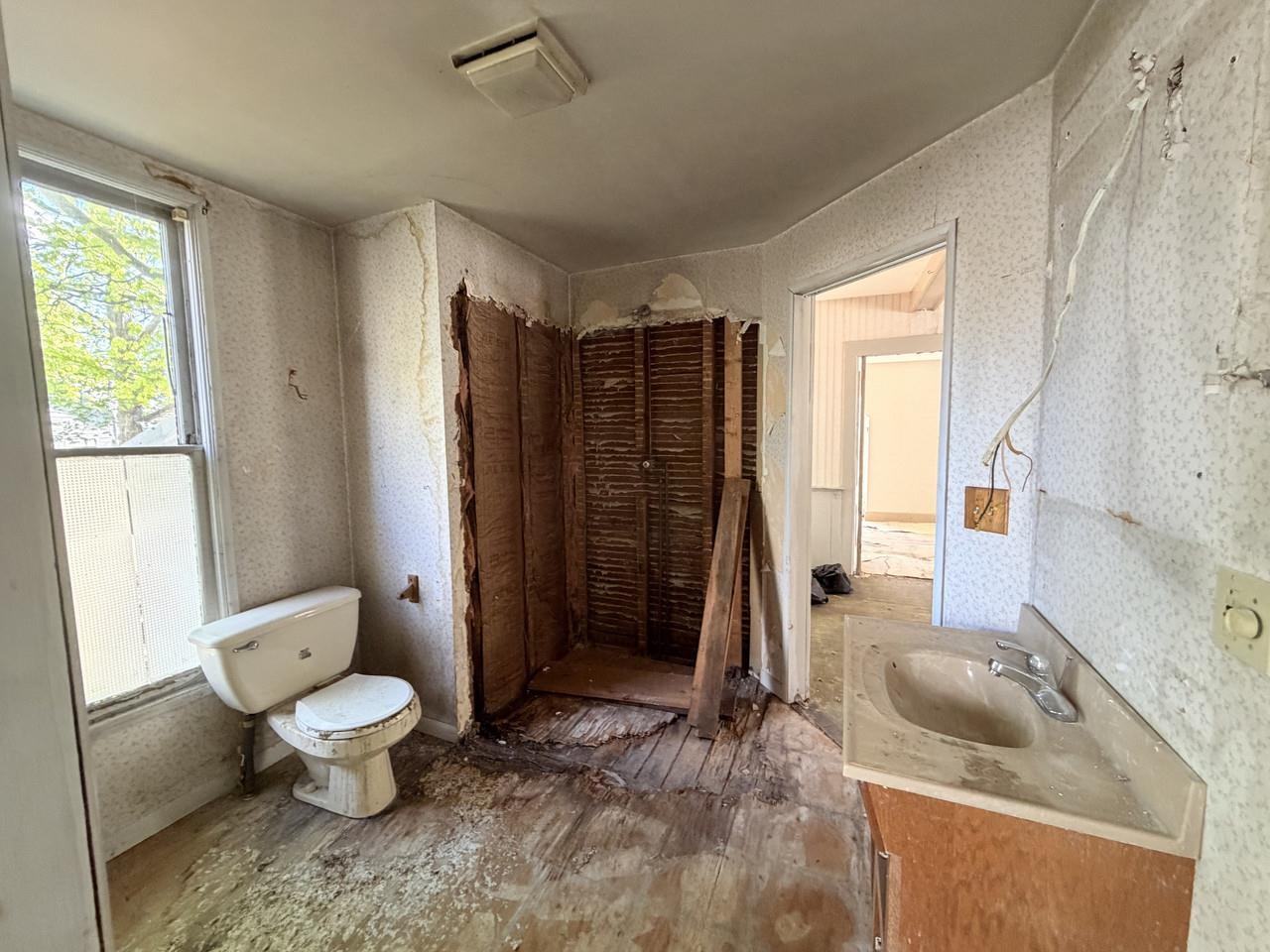 11 Allen Avenue Property Photo 4