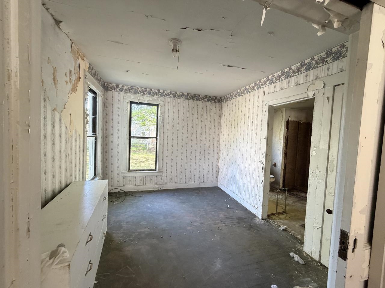 11 Allen Avenue Property Photo 5
