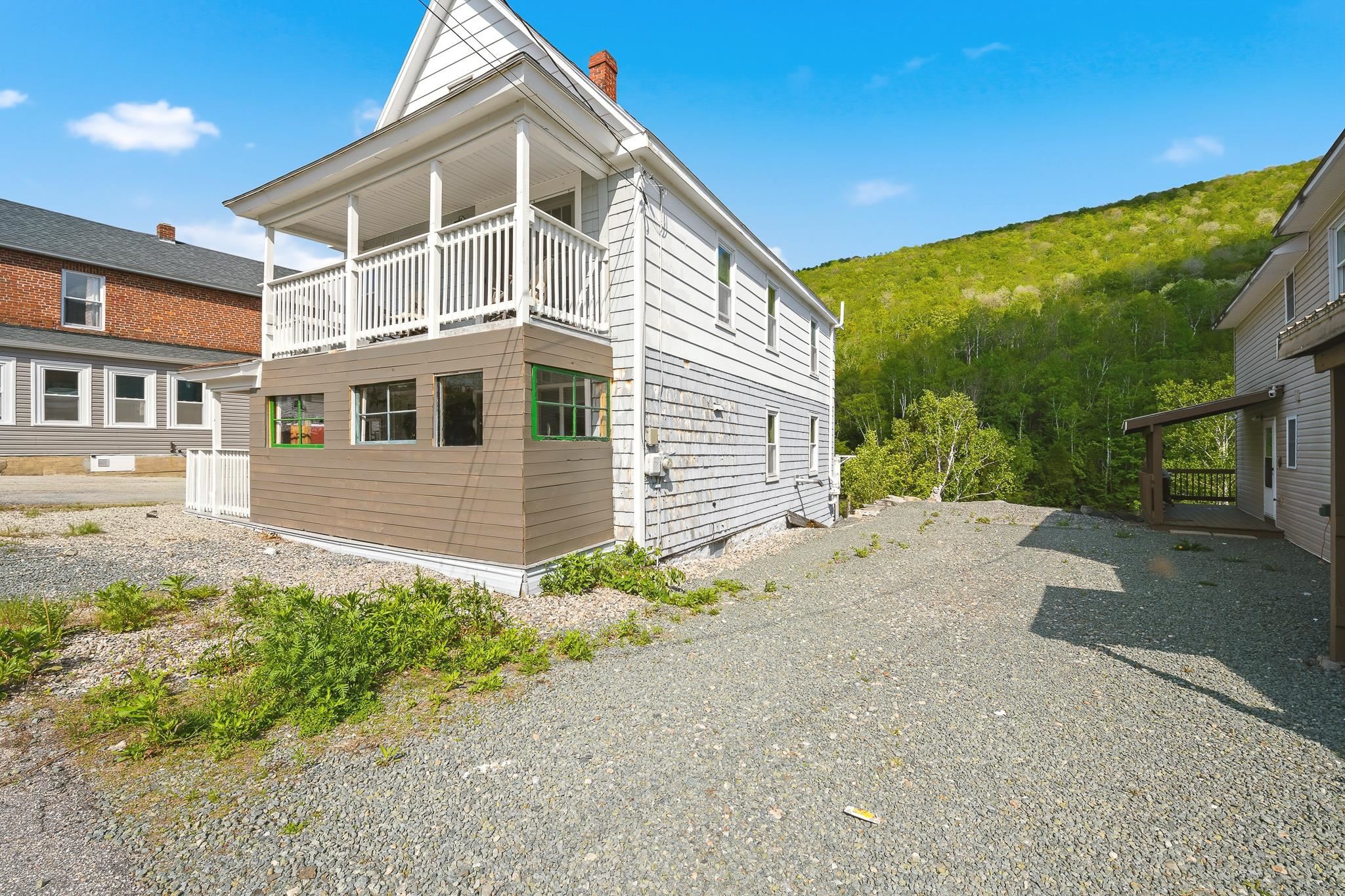 10 River Street Property Photo 7