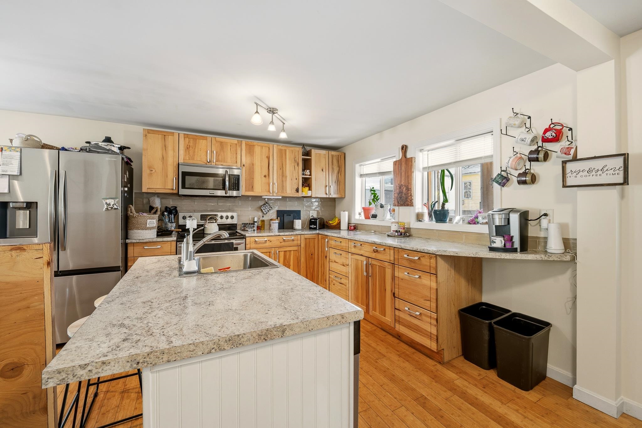 10 River Street Property Photo 16