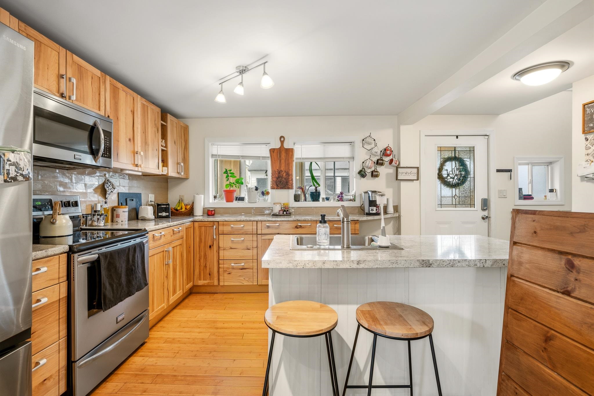 10 River Street Property Photo 23