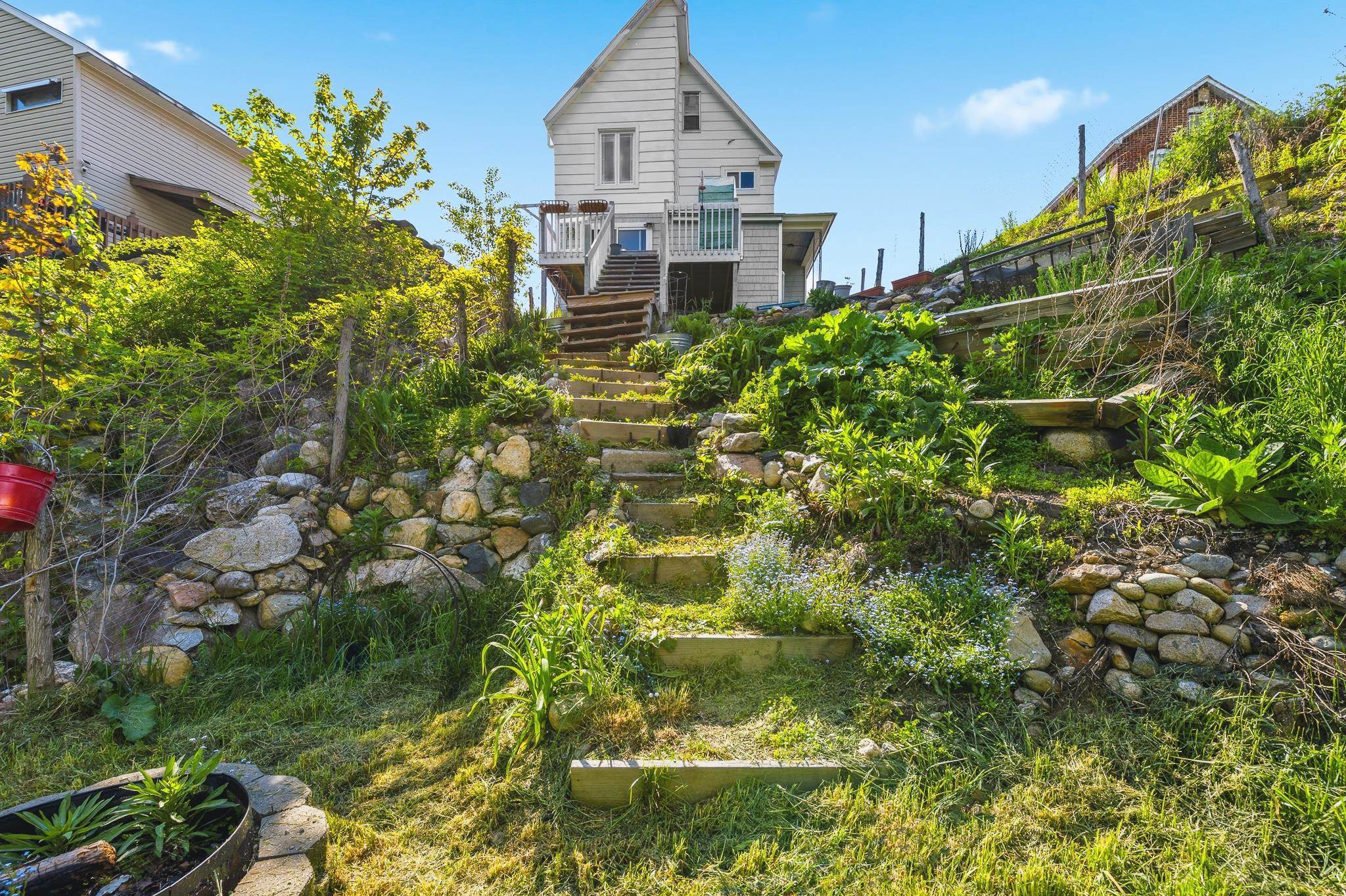 10 River Street Property Photo 35