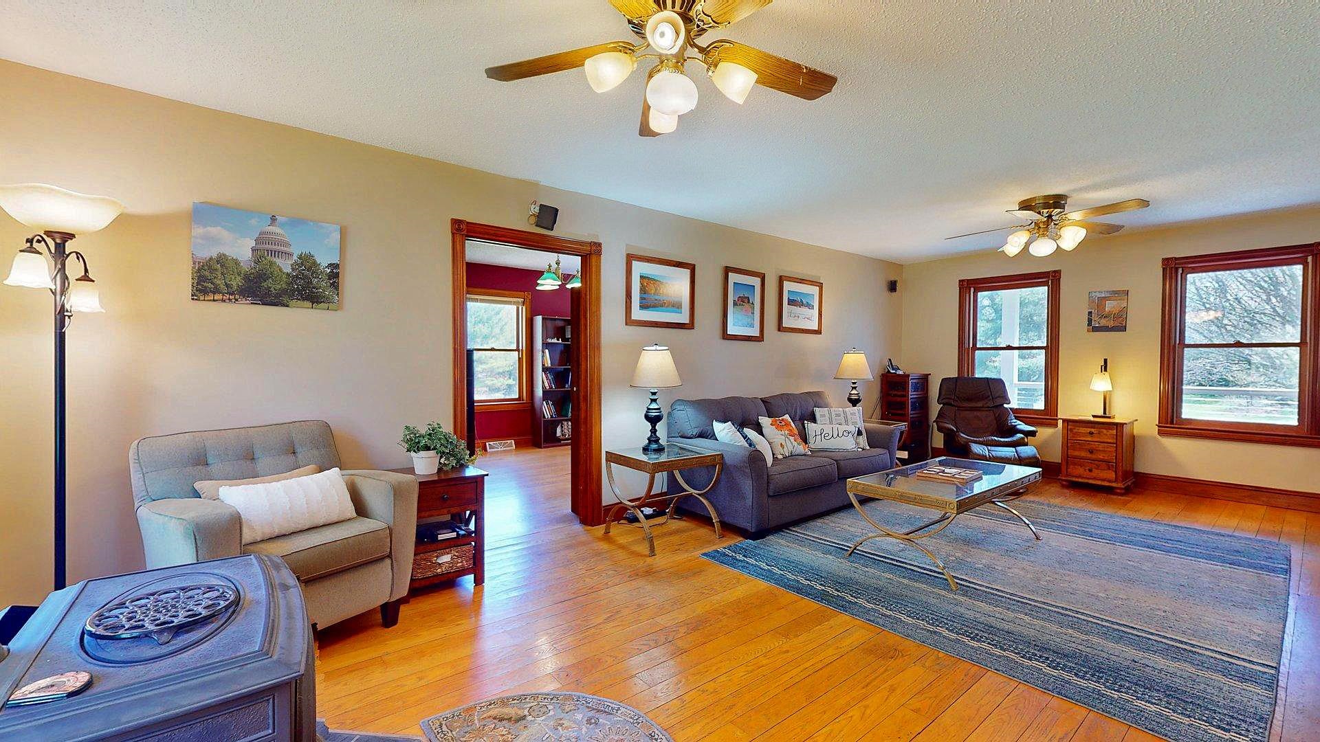 355 Huntley Road Property Photo 5