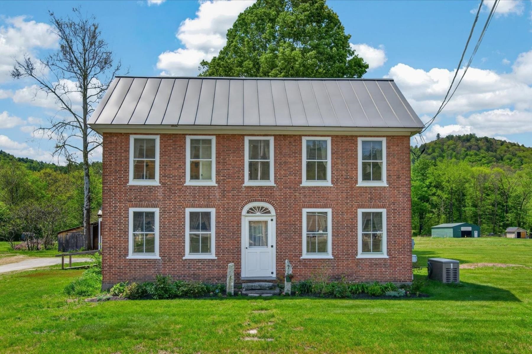 200 Riverdale Road Property Photo 1