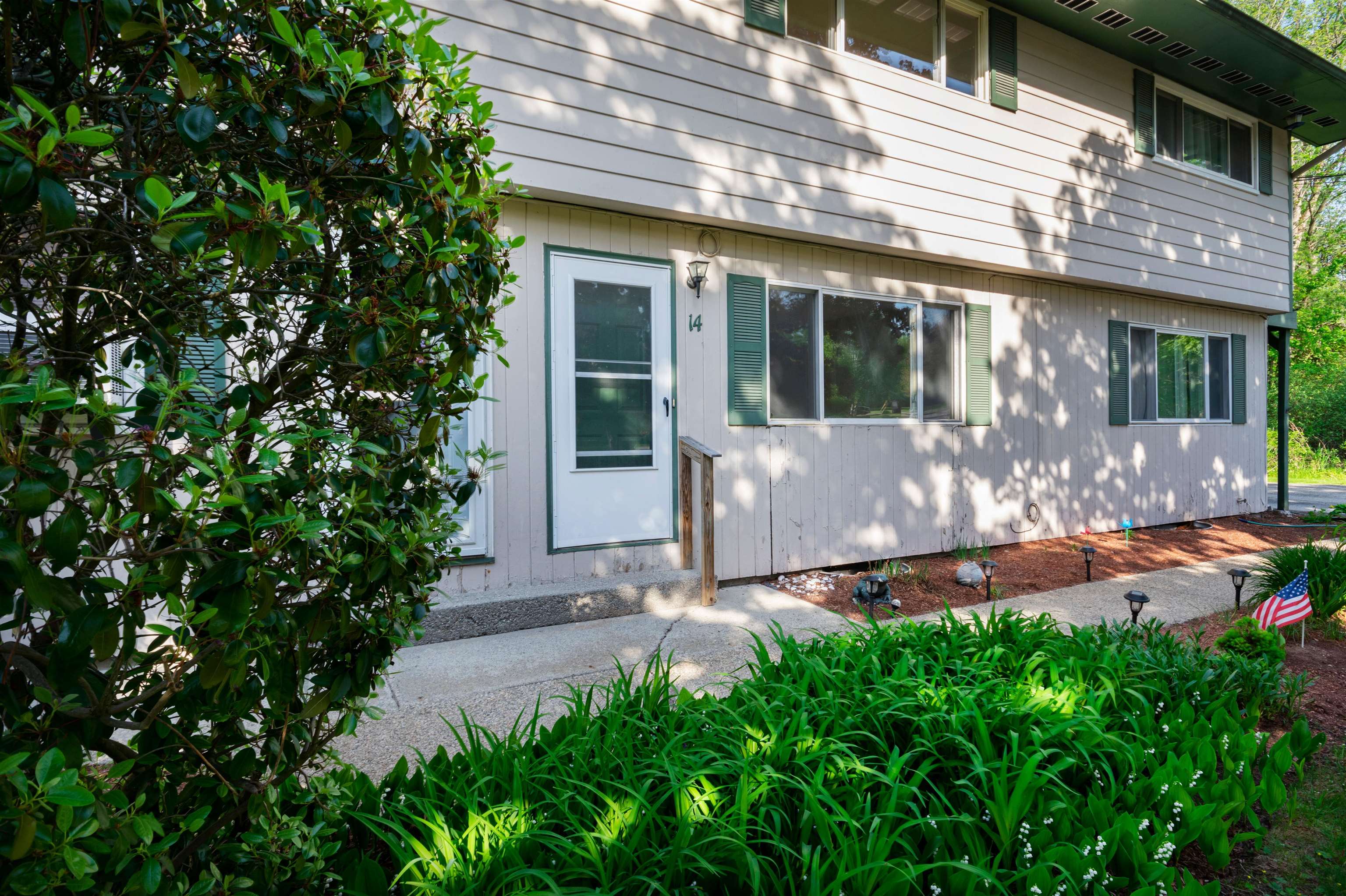 14 Oliver Drive Property Photo 1