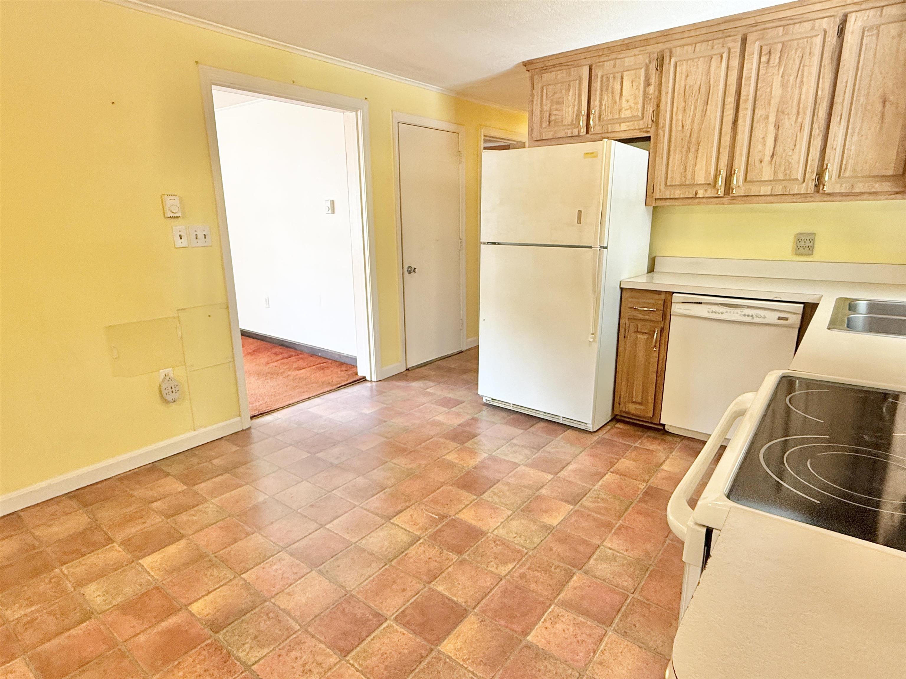 4 Rita Avenue Property Photo 7