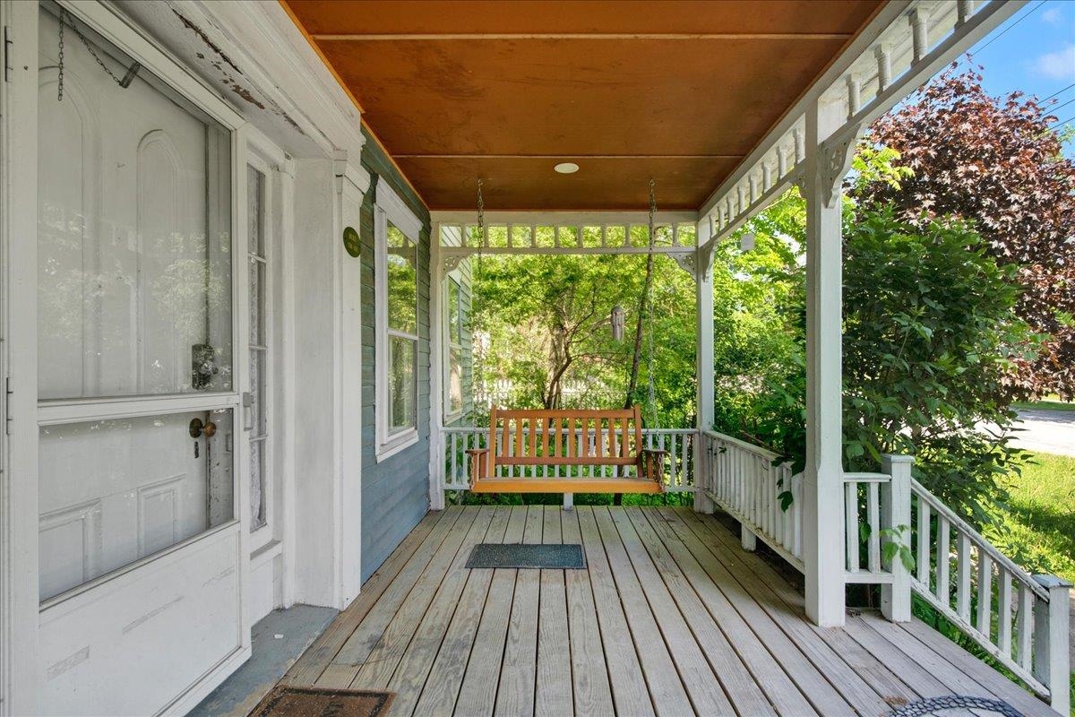 21 Seminary Street Property Photo 1