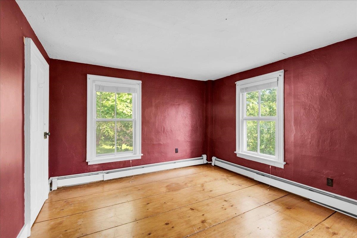 21 Seminary Street Property Photo 26