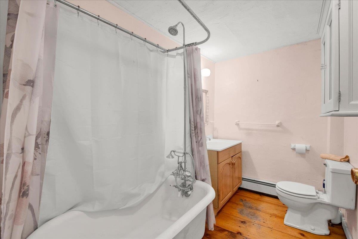 21 Seminary Street Property Photo 30