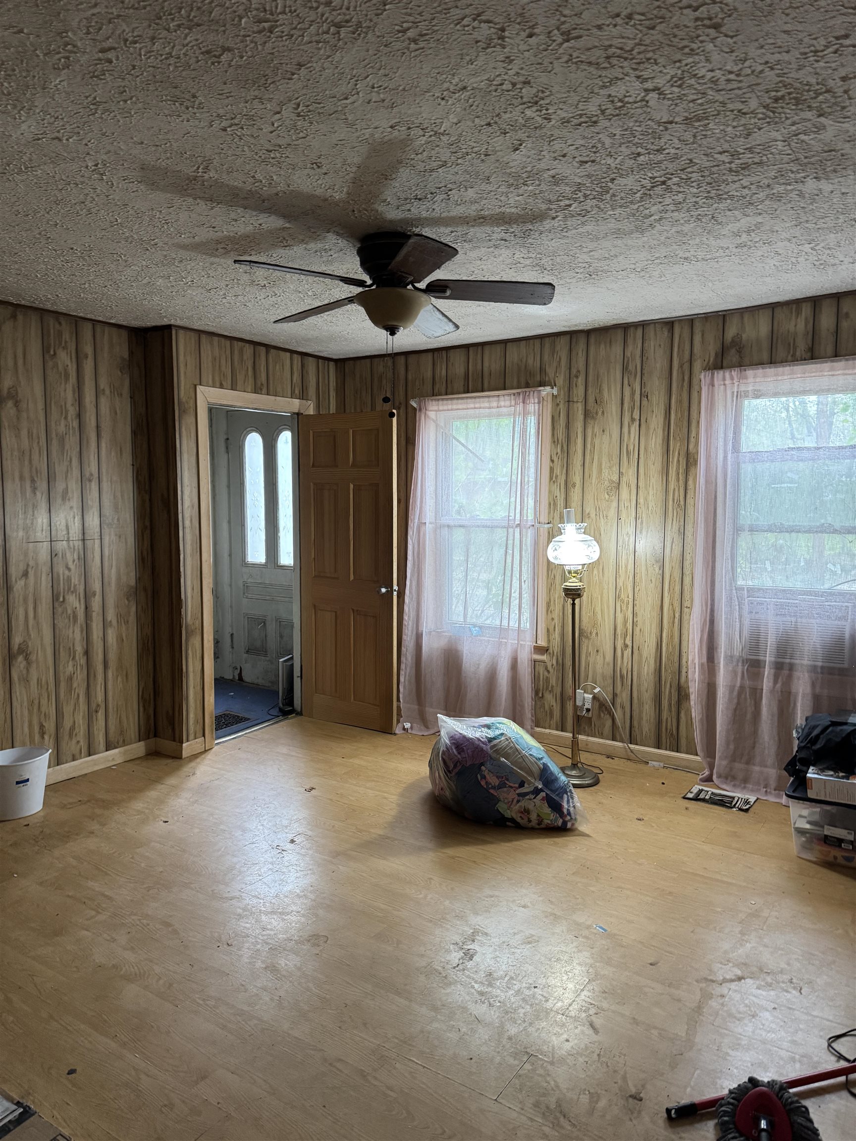 40 Spring Street Property Photo 4