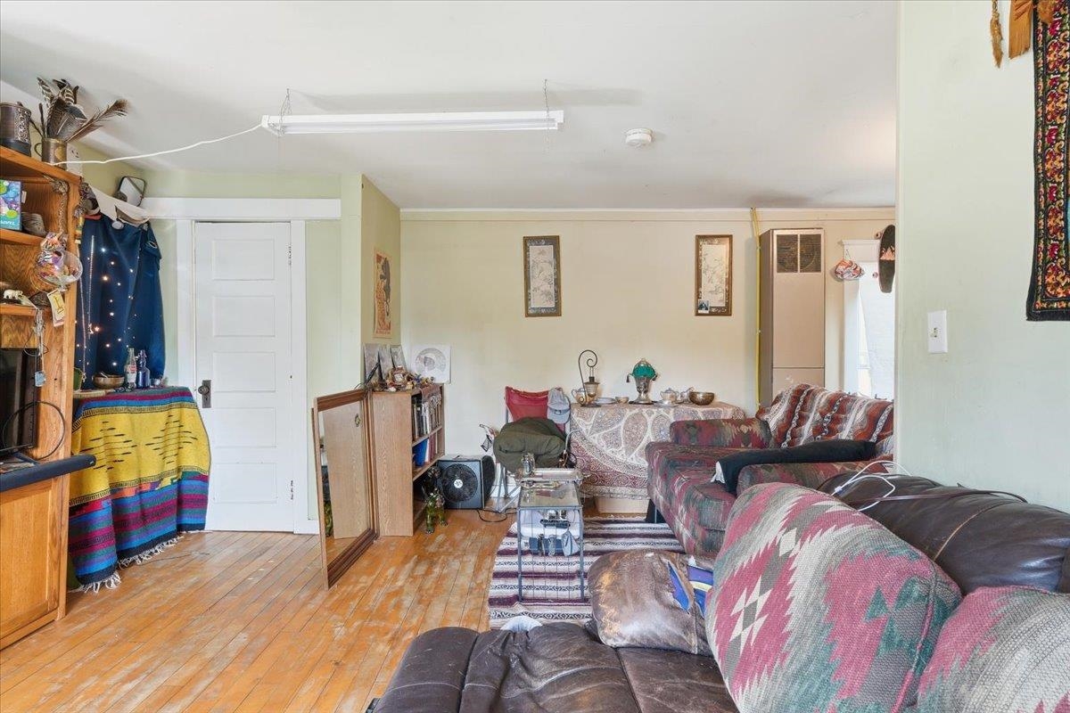 1480 North Avenue Property Photo 6