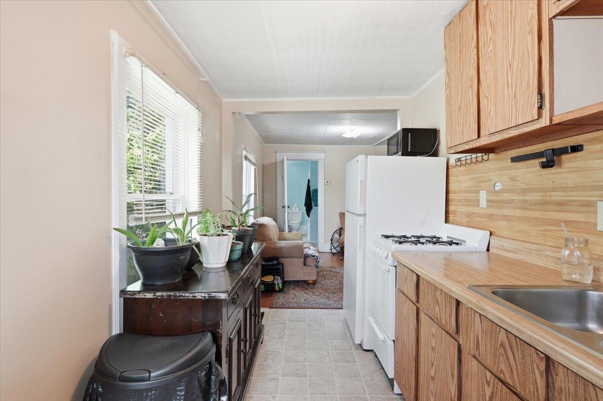 1480 North Avenue Property Photo 30