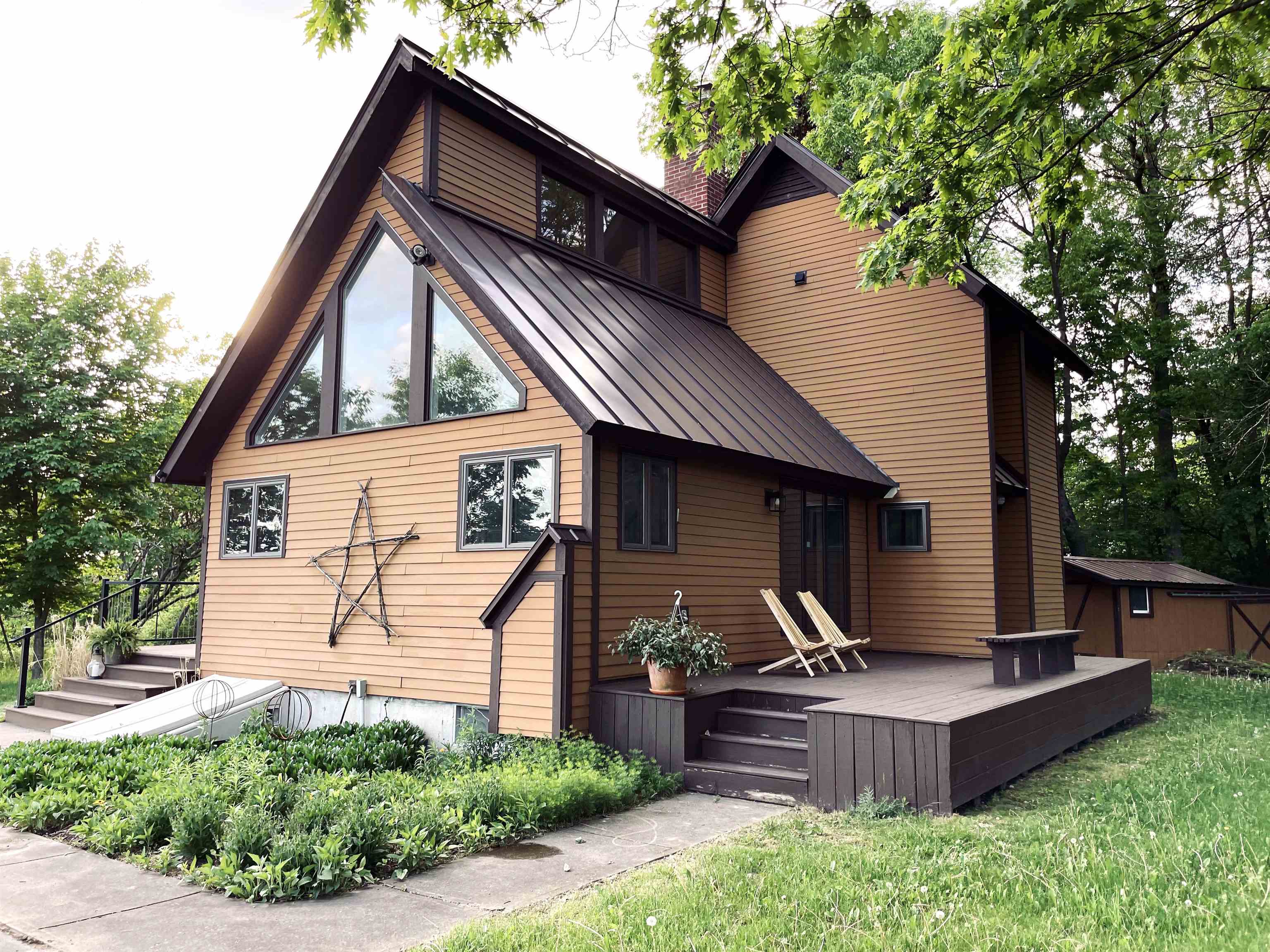 1008 Vt Route 7 Property Photo 1