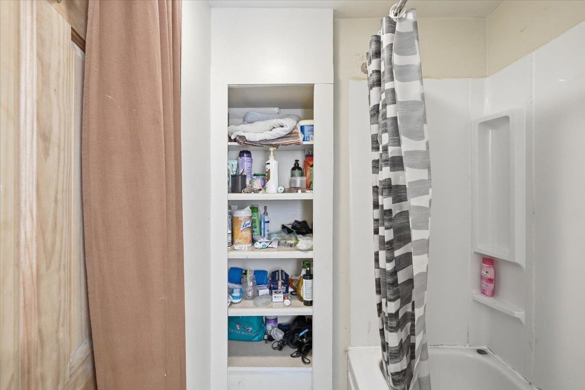 64 Hyde Street Property Photo 14