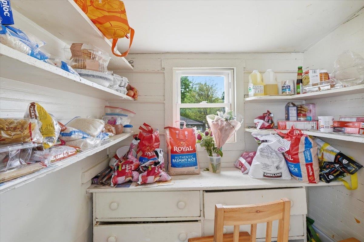 64 Hyde Street Property Photo 15