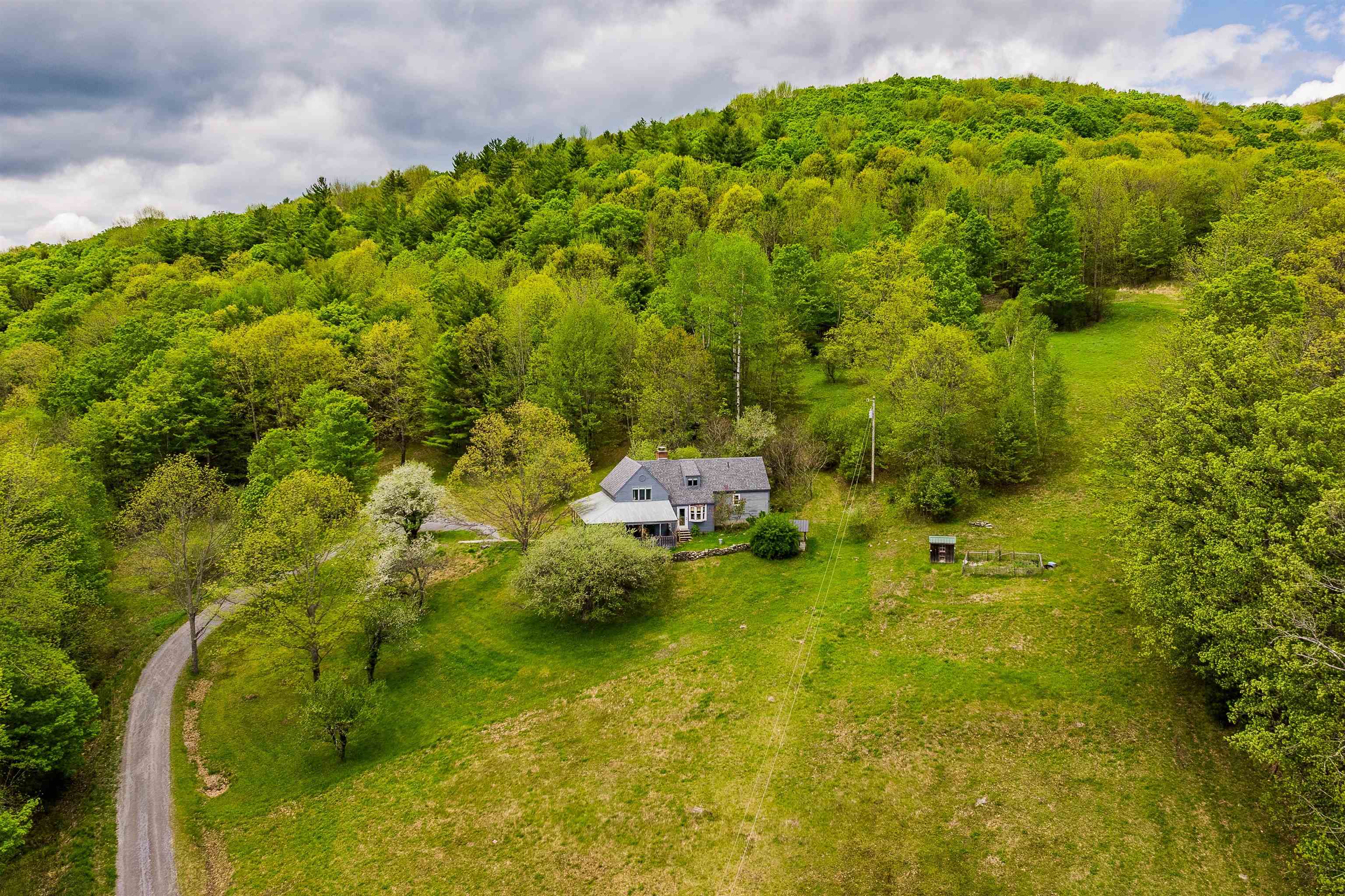 39 Whitcomb Hill Road Property Photo 3