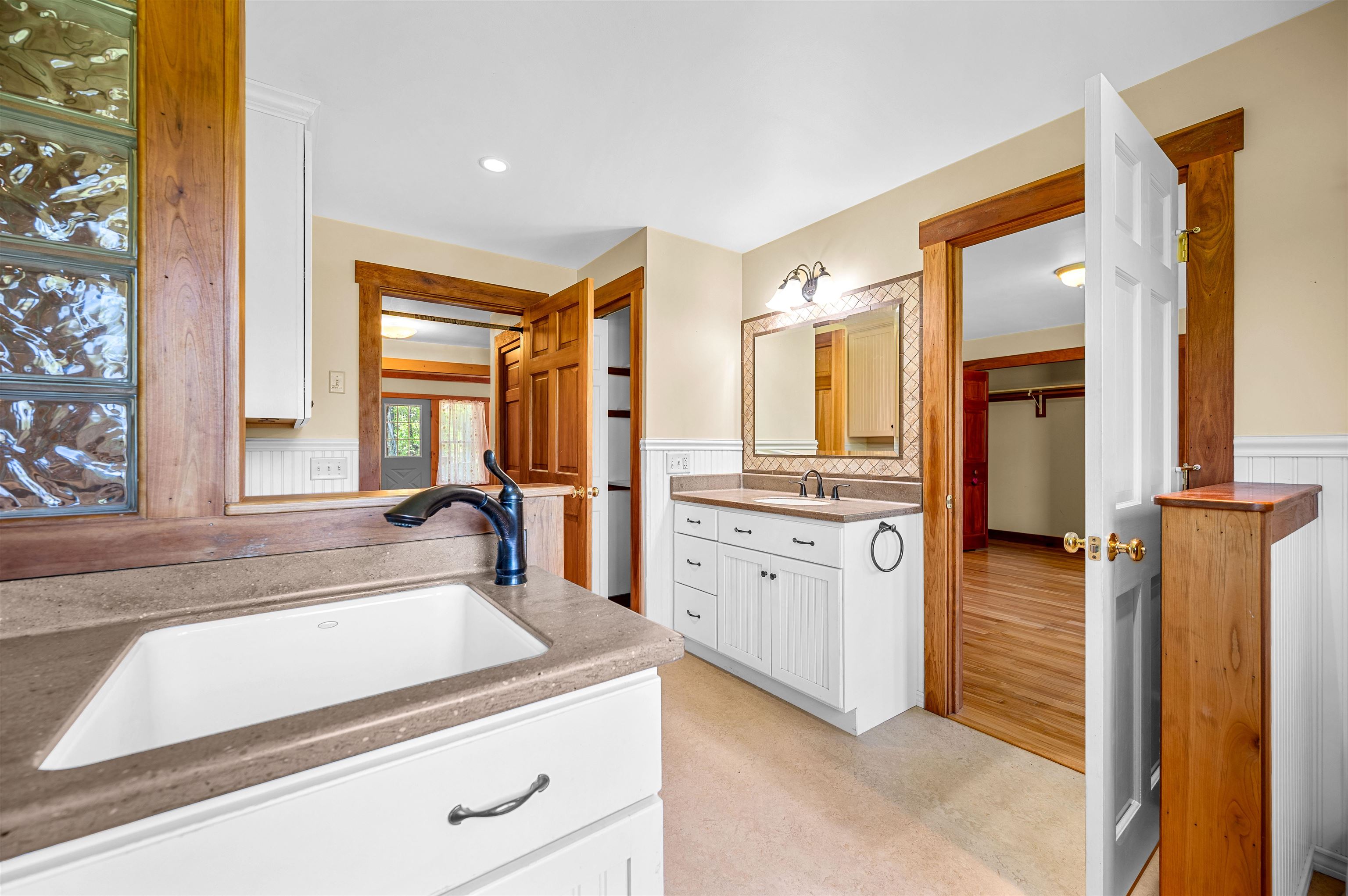 87 Bailey Pond Road Property Photo 23