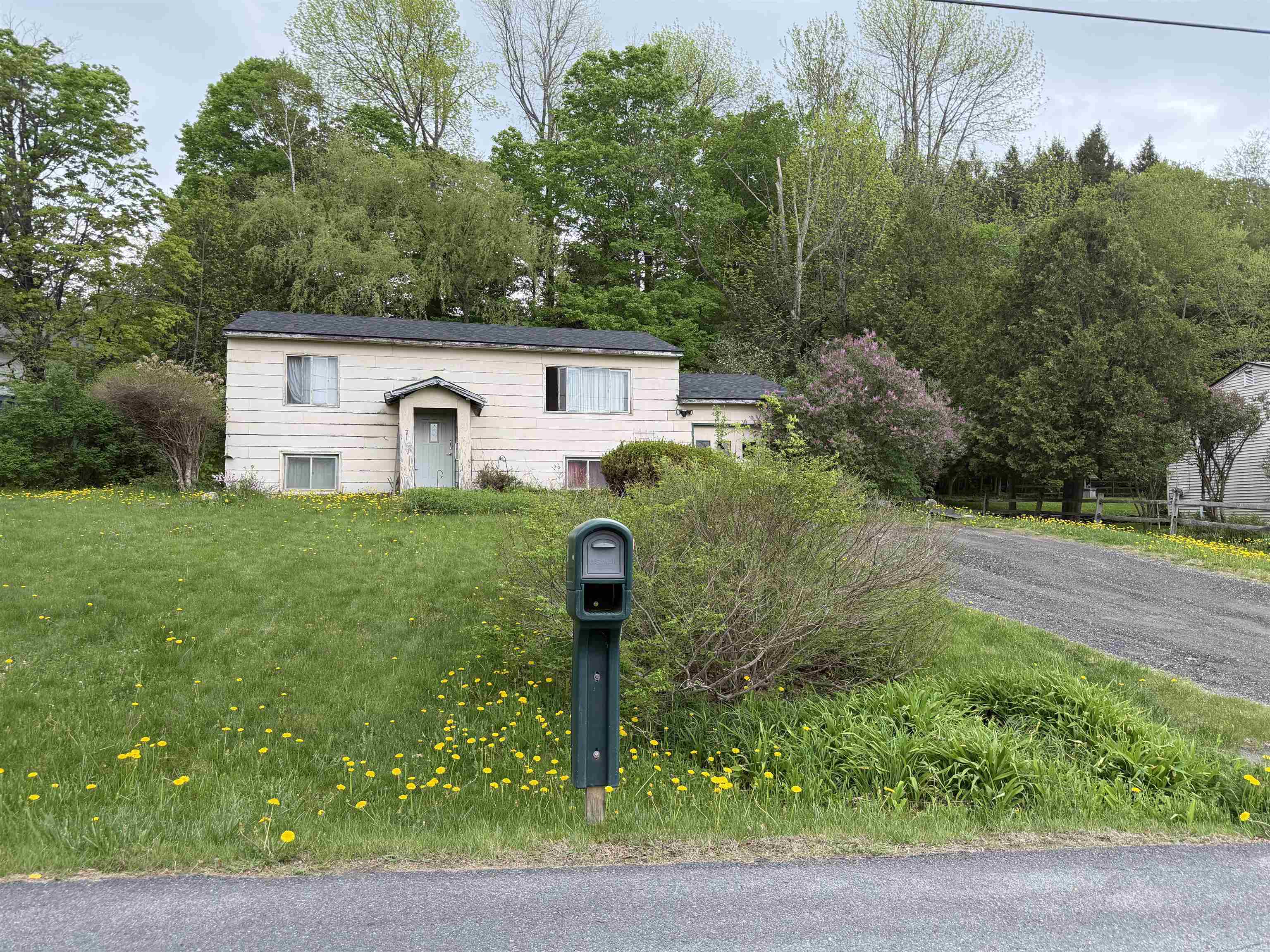 7 Meadow Wood Drive Property Photo 7