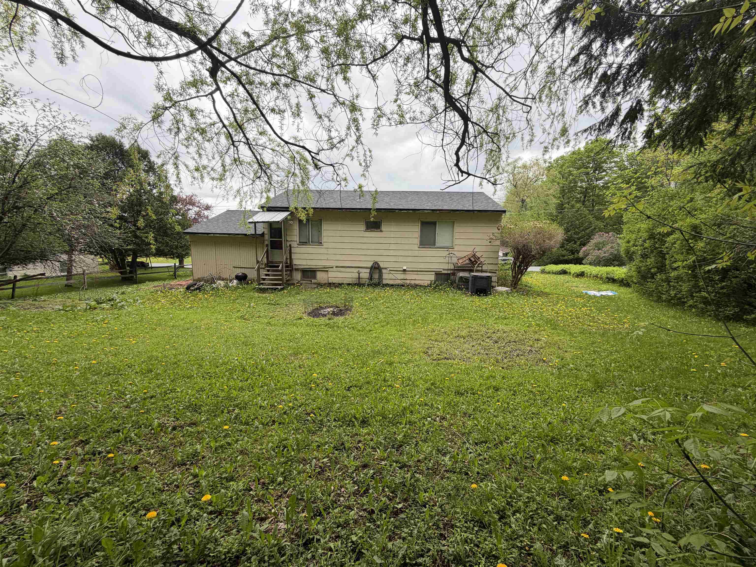 7 Meadow Wood Drive Property Photo 11