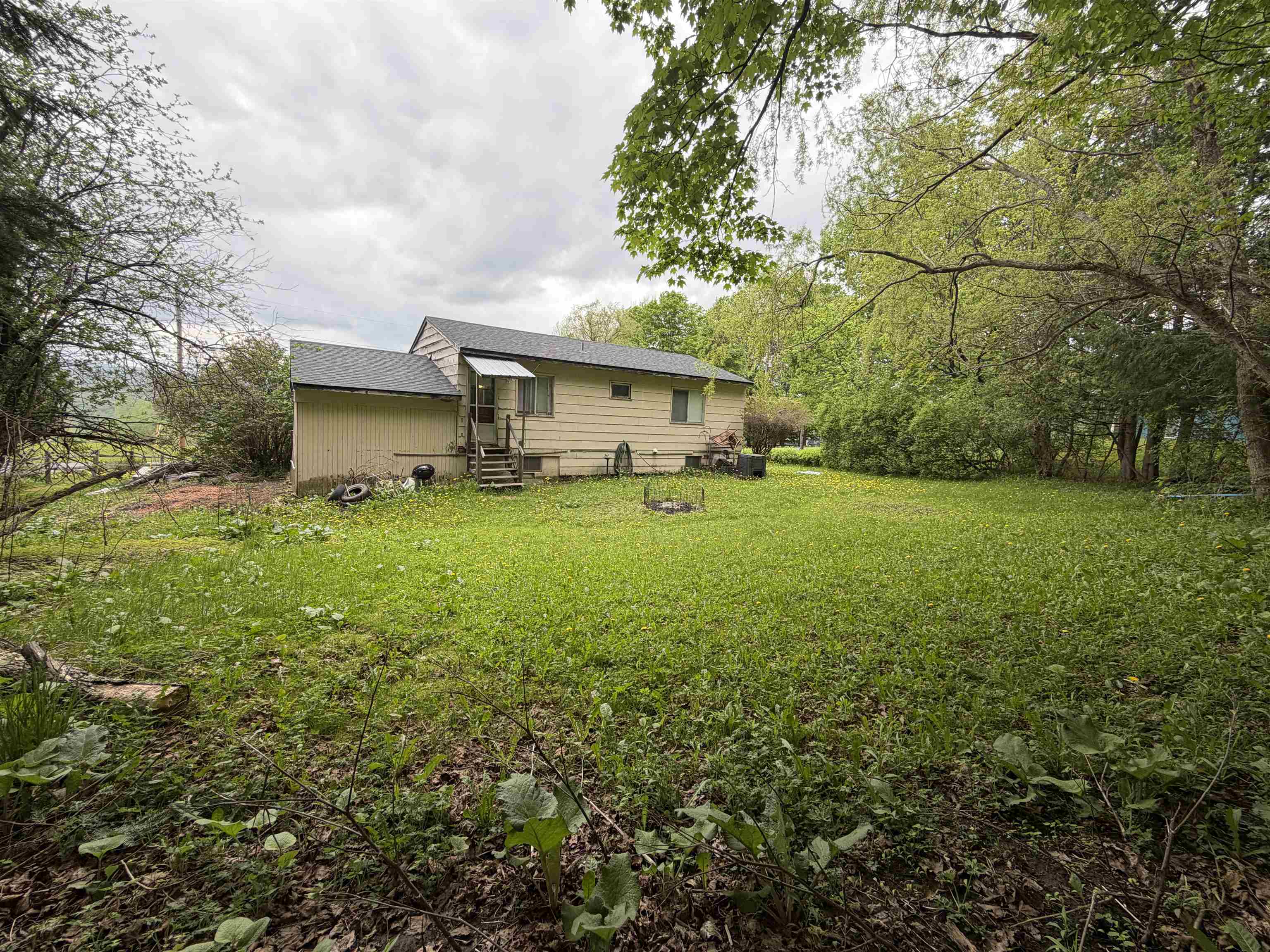 7 Meadow Wood Drive Property Photo 12