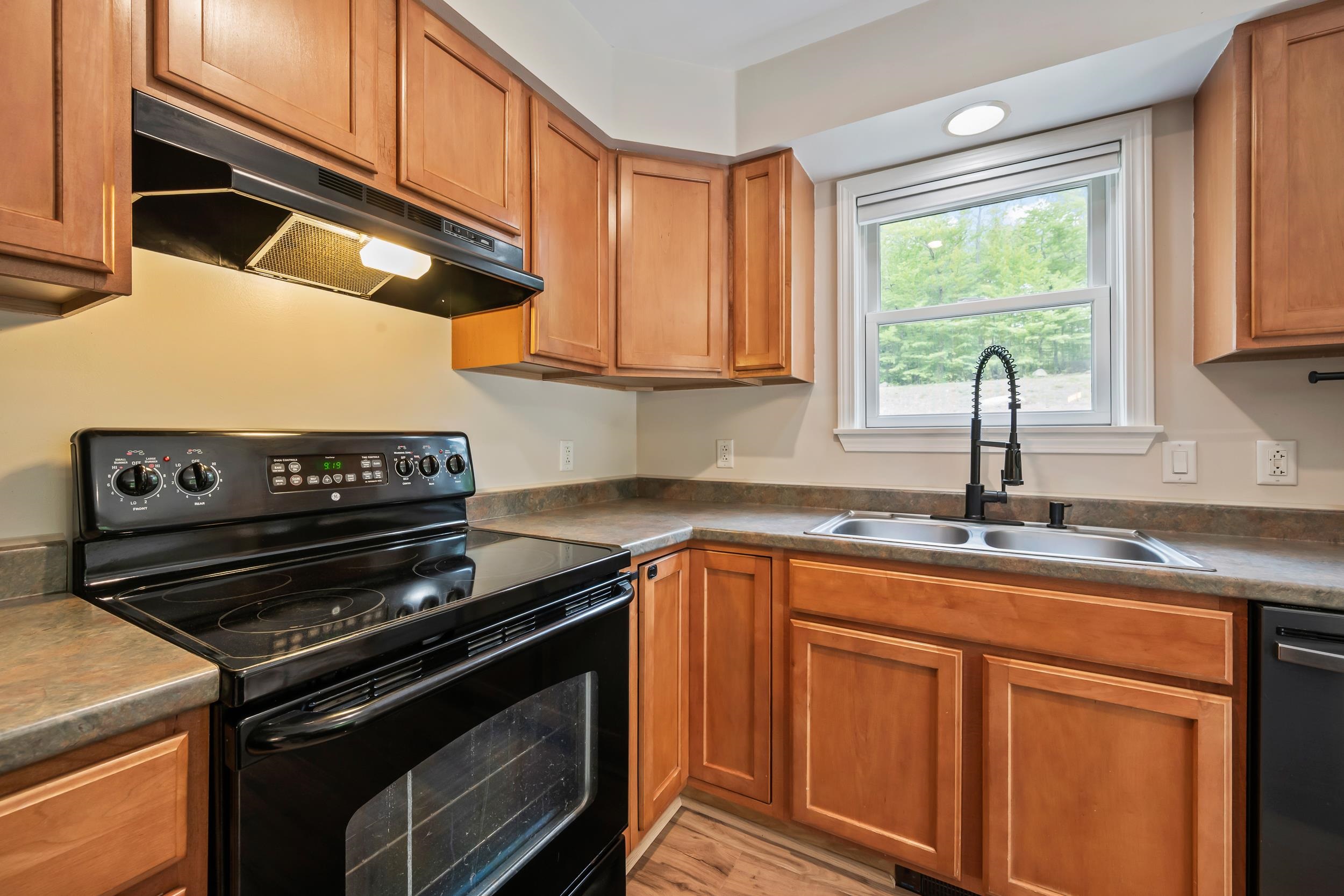 72 Conway Road Property Photo 34
